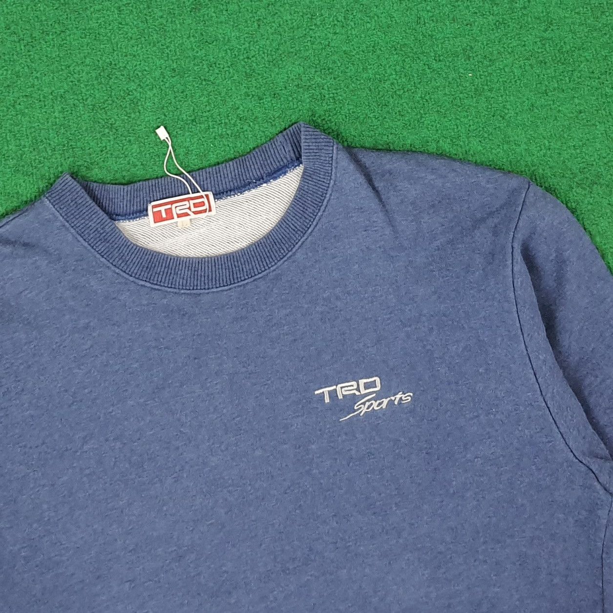 Other Vintage TRD Toyota Japan Motorsports Sweatshirt C238N18 Size US L / EU 52-54 / 3 - 2 Thumbnail
