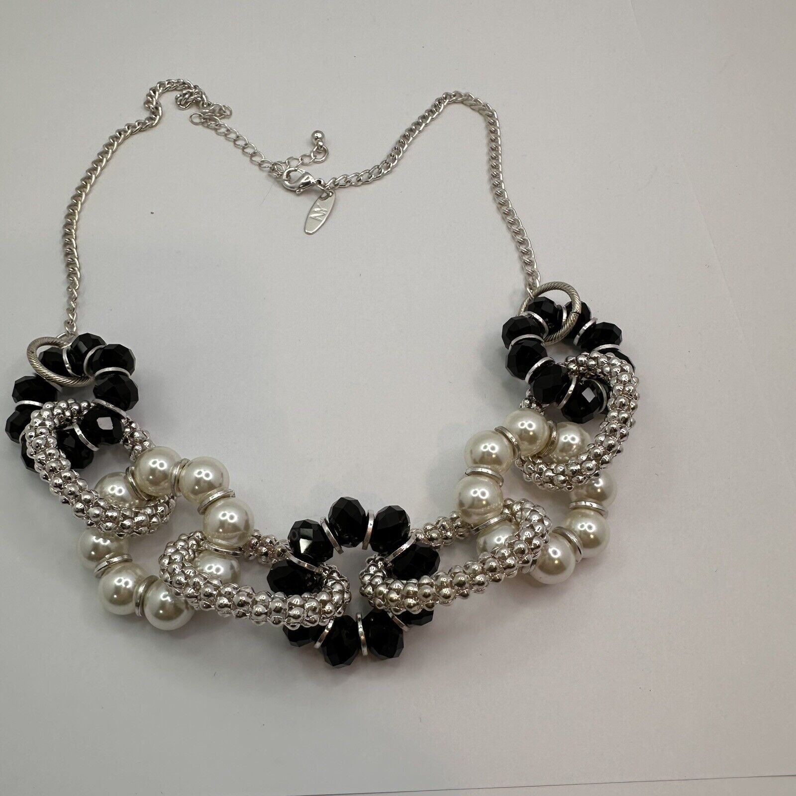 Other Ny & Co Silver Mesh Blk Crystals Faux Pearls Beads Necklace Size ONE SIZE - 10 Thumbnail