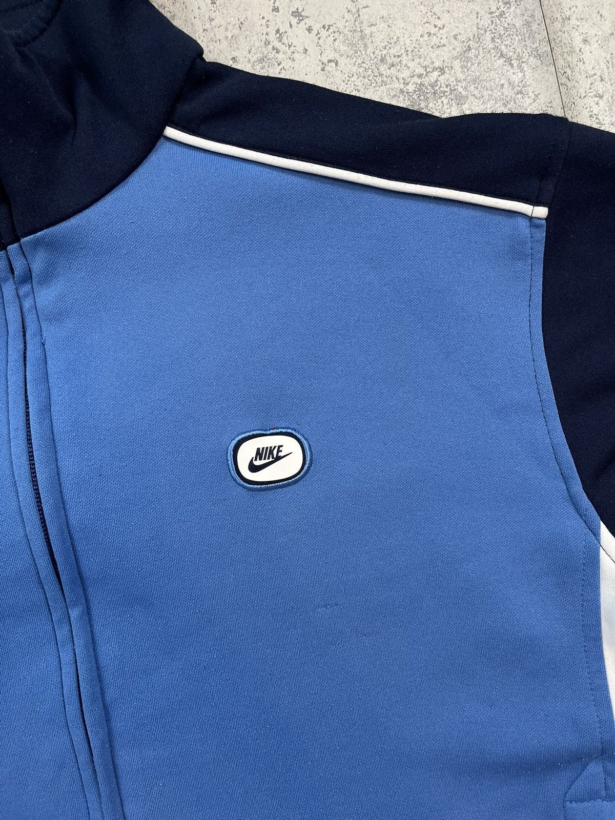 Nike × Vintage 90s Nike Retro Logo Vintage Y2K Oversized Track Jacket Size US L / EU 52-54 / 3 - 2 Thumbnail