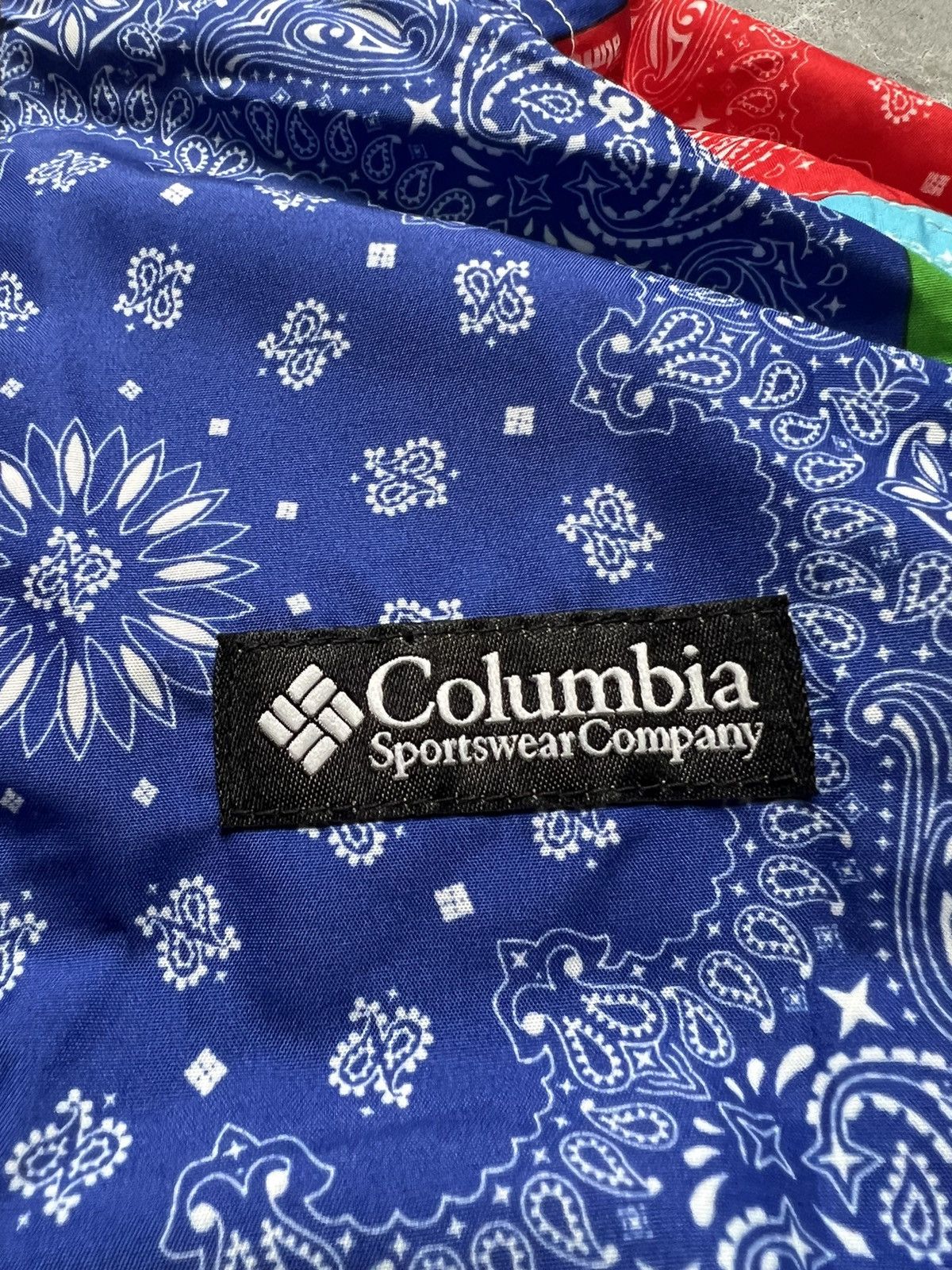 Columbia × atmos Columbia x Atmos Multicolor Paisley Jacket Size US S / EU 44-46 / 1 - 7 Thumbnail