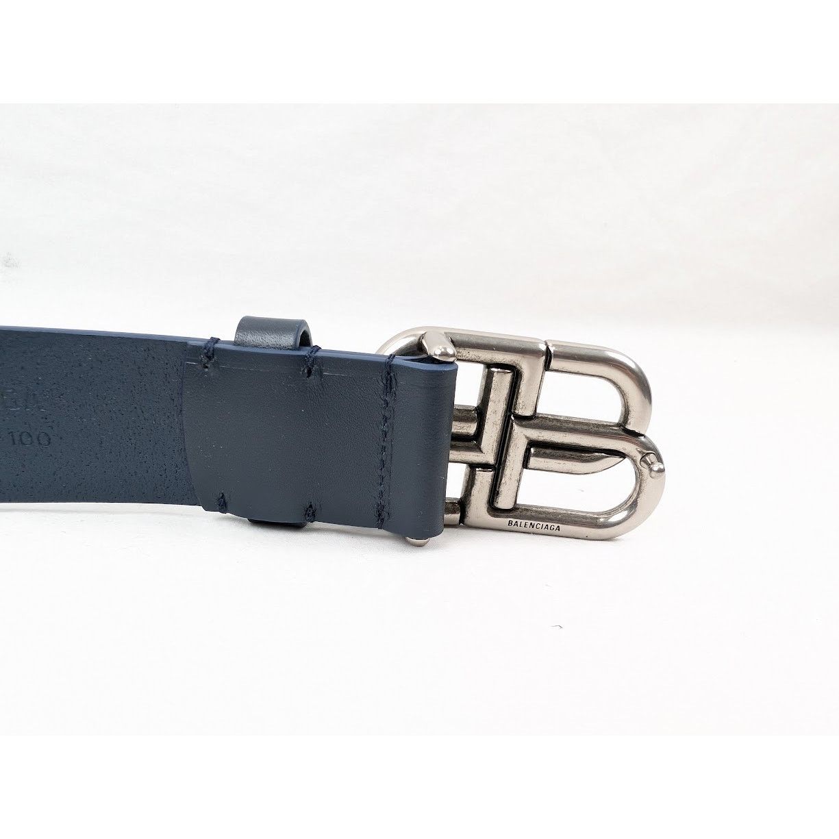 Balenciaga o1rshd1 Size:100 / Natural Calf Large BB Belt in Navy Blue Size 40 - 6 Thumbnail