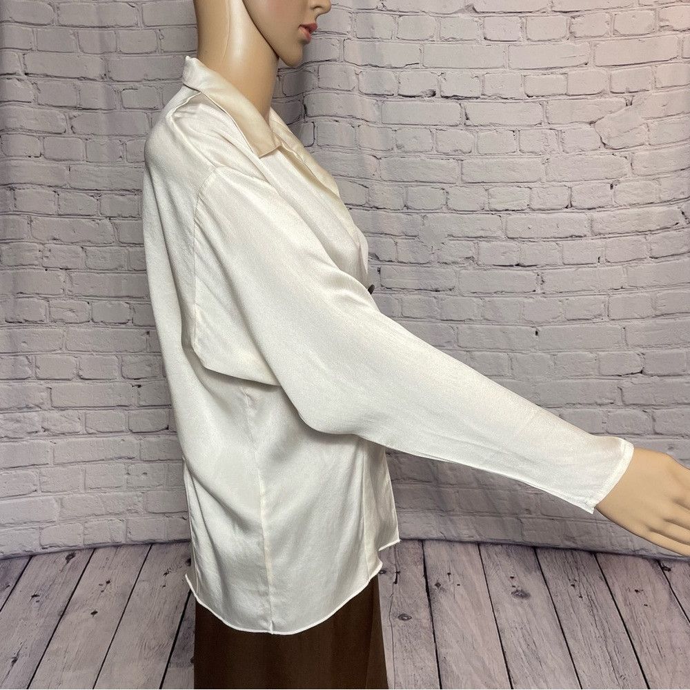 St. John Vintage St. John Silk Ivory Long Sleeve Blouse Size 4 Size S / US 4 / IT 40 - 6 Thumbnail