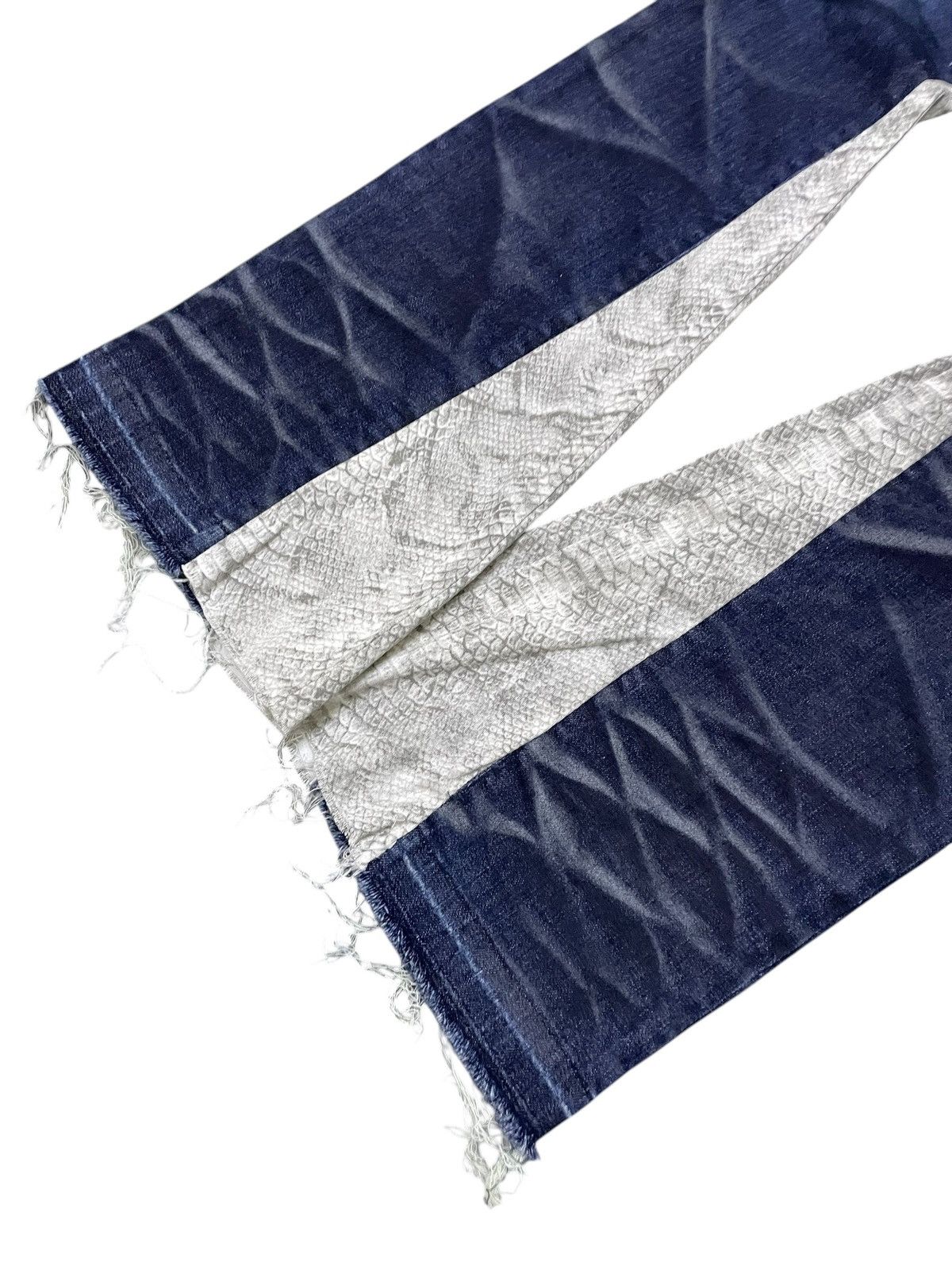 If Six Was Nine × semanticdesign Semantic Design Snake Shedding Skin Stud Flare Stacked Jeans Size US 30 / EU 46 - 5 Thumbnail