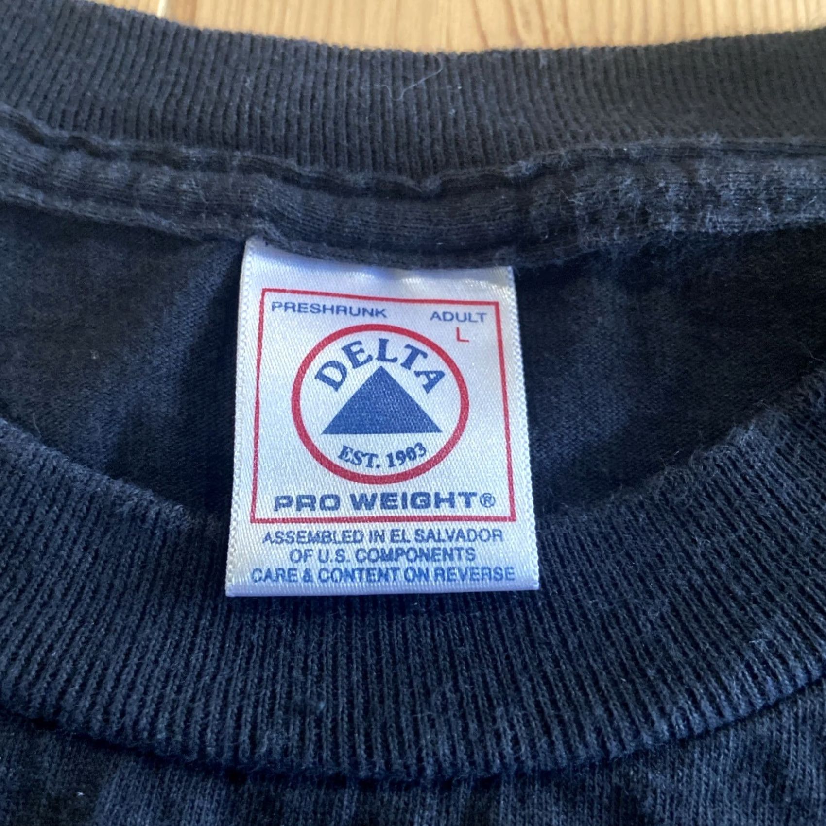 Delta VINTAGE Delta Arizona Diamondbacks 2001 World Series MLB T-Shirt Sz L Purple Cotton Crew Neck Short Sleeve Mens Baseball Retro MLB Shirt Size US L / EU 52-54 / 3 - 2 Thumbnail
