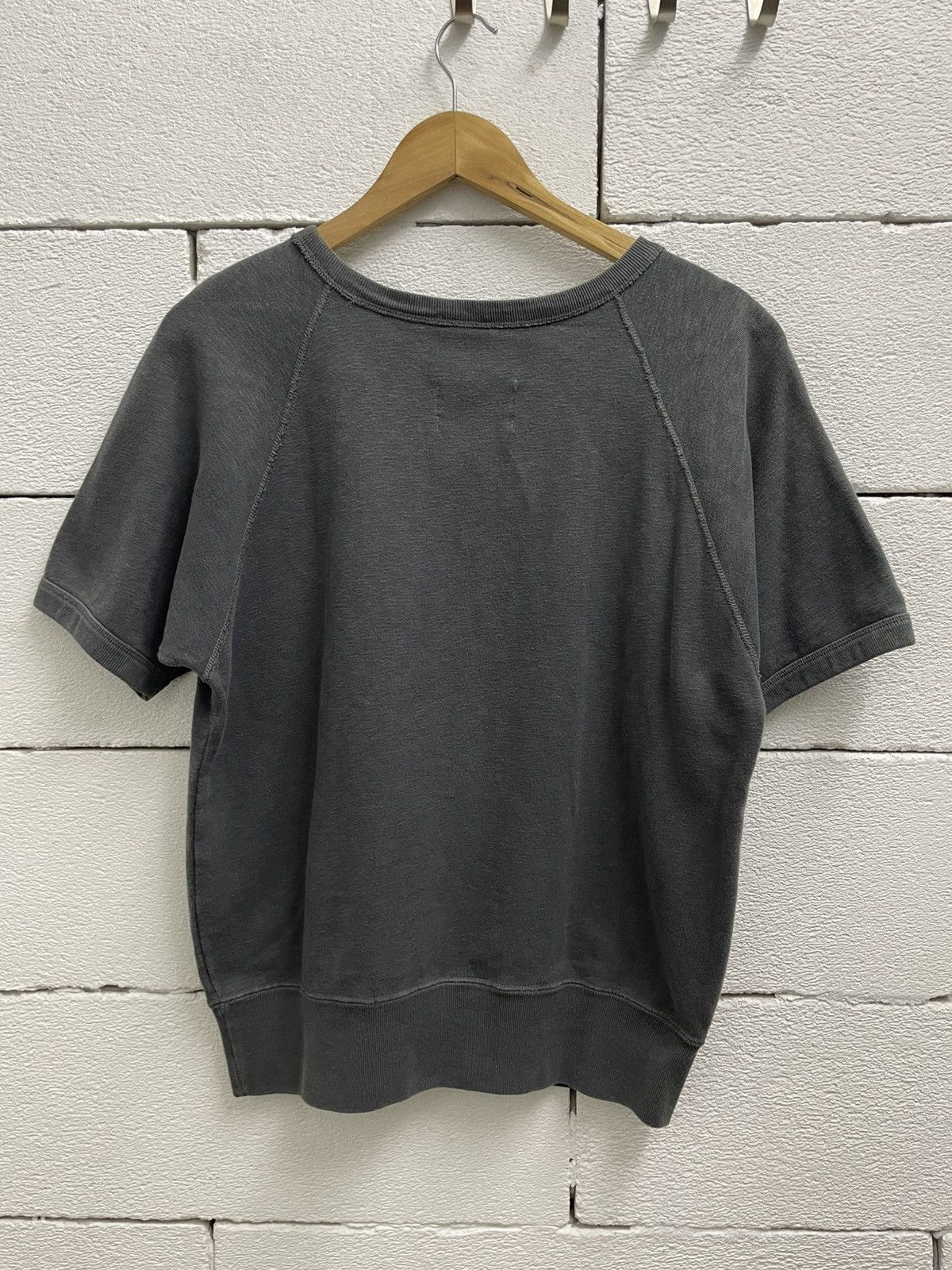 Champion Vintage Champion Sun Faded Distressed Sweatshirt Grunge Size US M / EU 48-50 / 2 - 8 Thumbnail