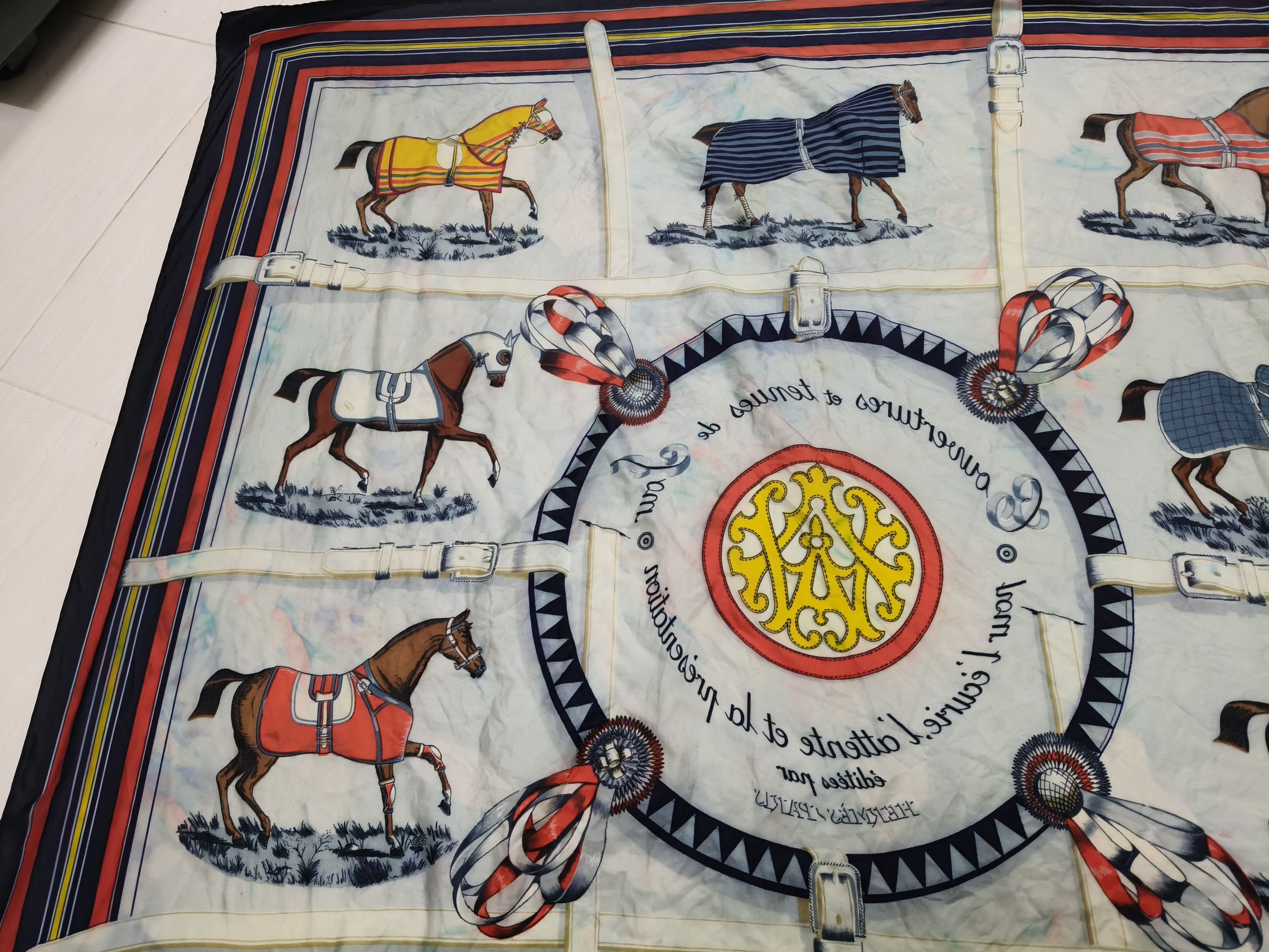 Hermes Hermes silk scarf Couvertures et tenues de four pour Size ONE SIZE - 17 Thumbnail