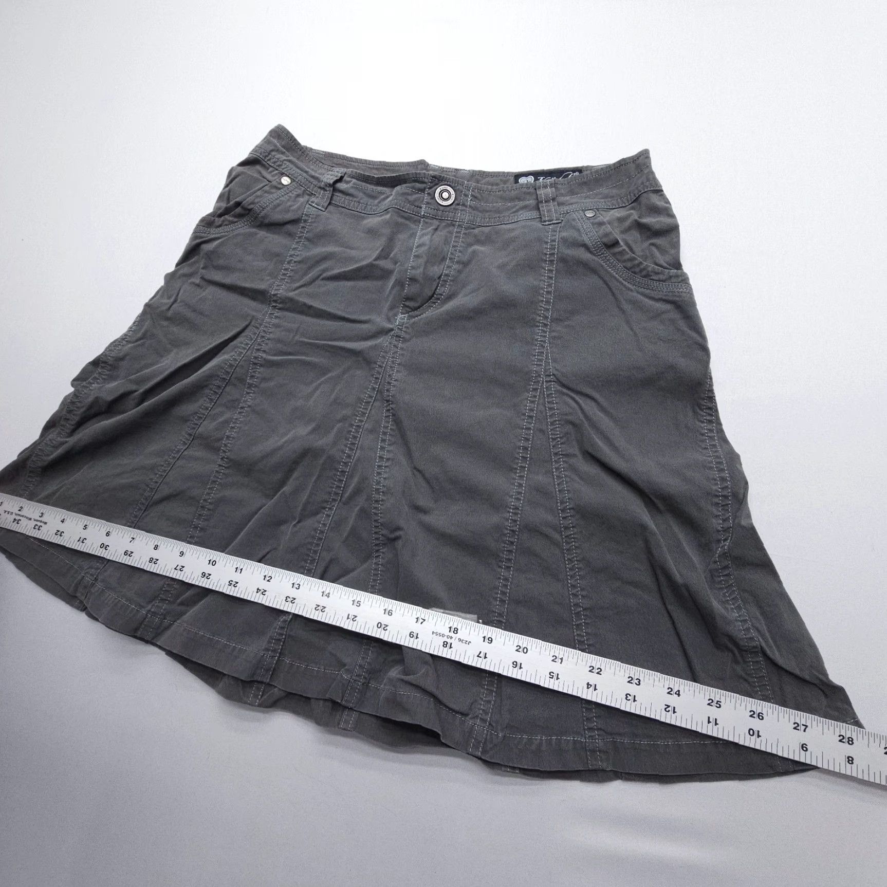 Vintage VINTAGE Kuhl Skirt Womens 4 A-Line Knee Length Gray Cotton Blend Canvas Stretch Pockets Button Logo - Mens? No gender specified. Size 27" / US 4 / IT 40 - 5 Thumbnail