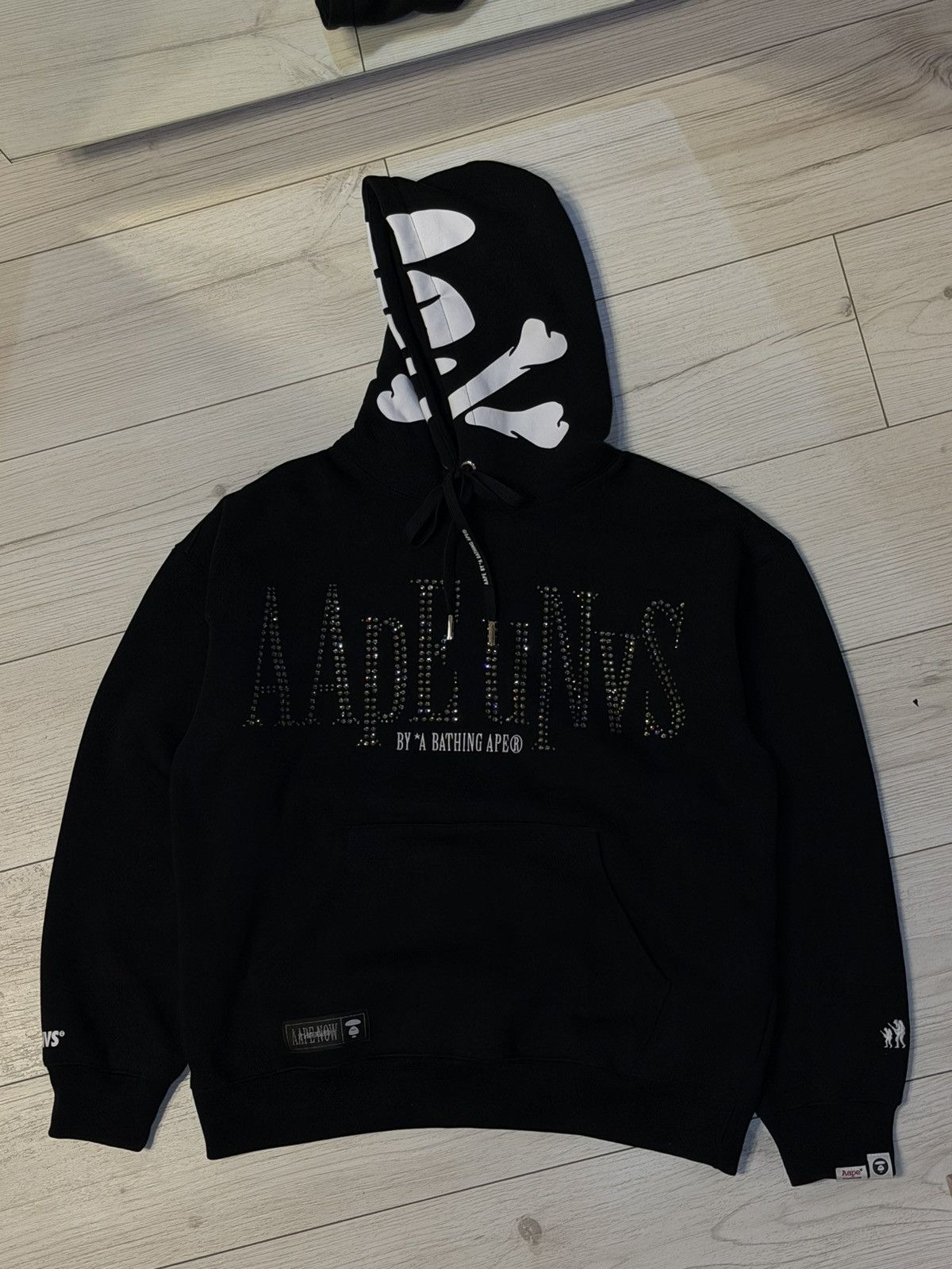 Aape AAPE BAPE Hoodie Rhinestones AApE uNvS Size US M / EU 48-50 / 2 - 2 Thumbnail
