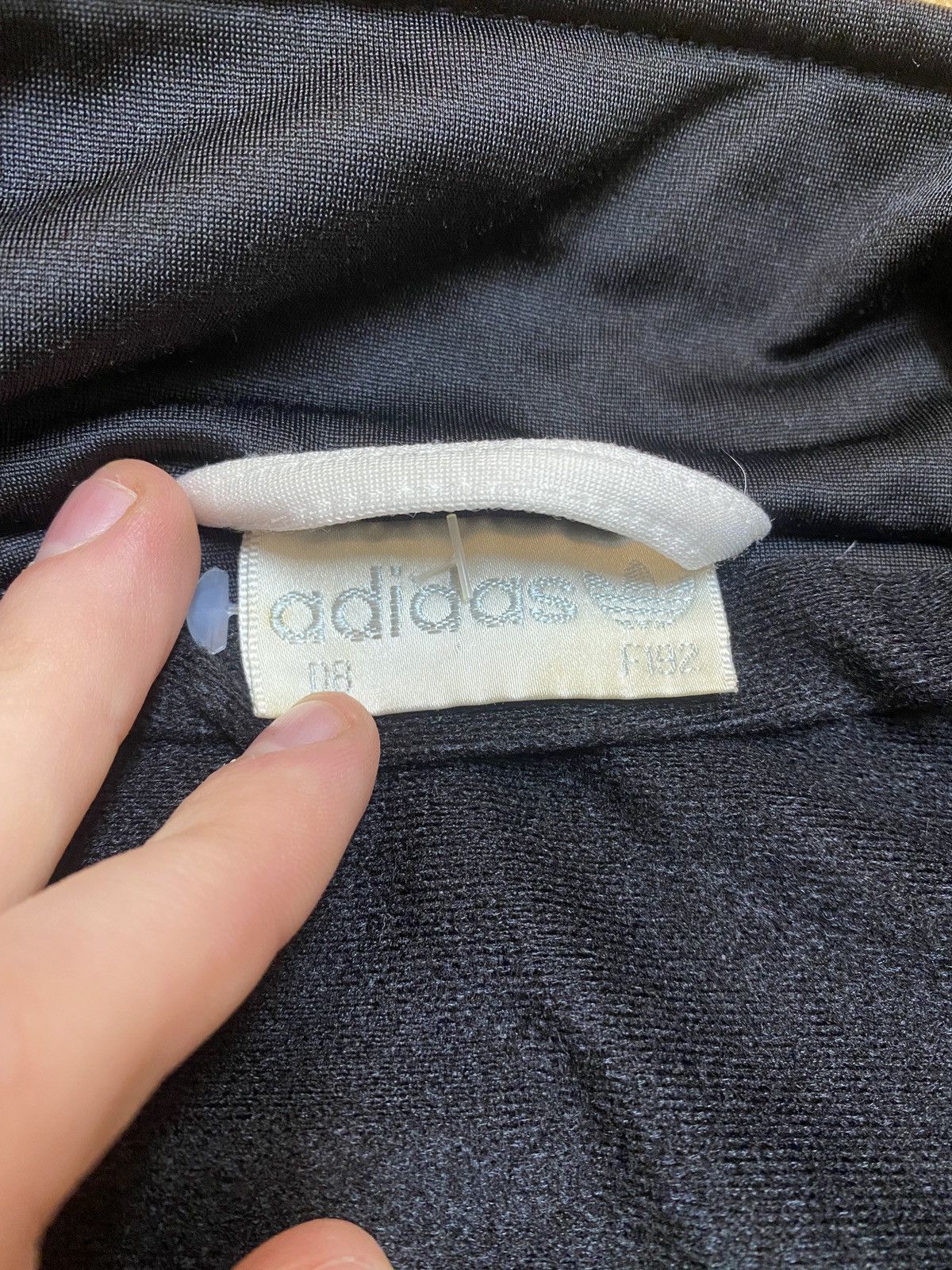 Adidas × Vintage Vintage adidas logo on shoulder rare sweatshirt short sleeve Size US XL / EU 56 / 4 - 2 Thumbnail