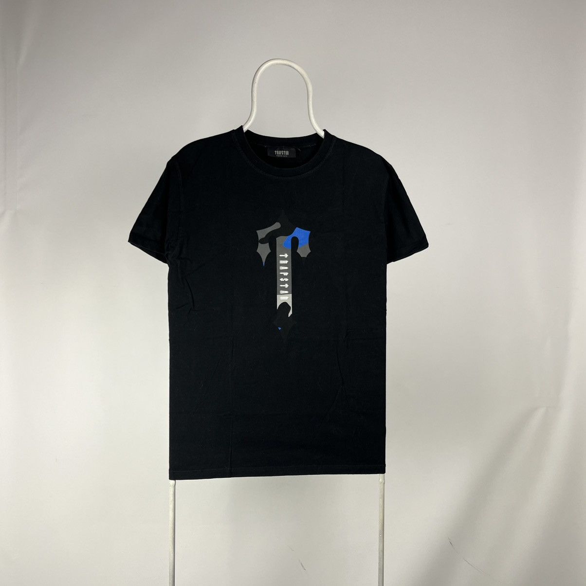 Trapstar London Trapstar London tshirt logo size Medium Size US M / EU 48-50 / 2 - 1 Thumbnail