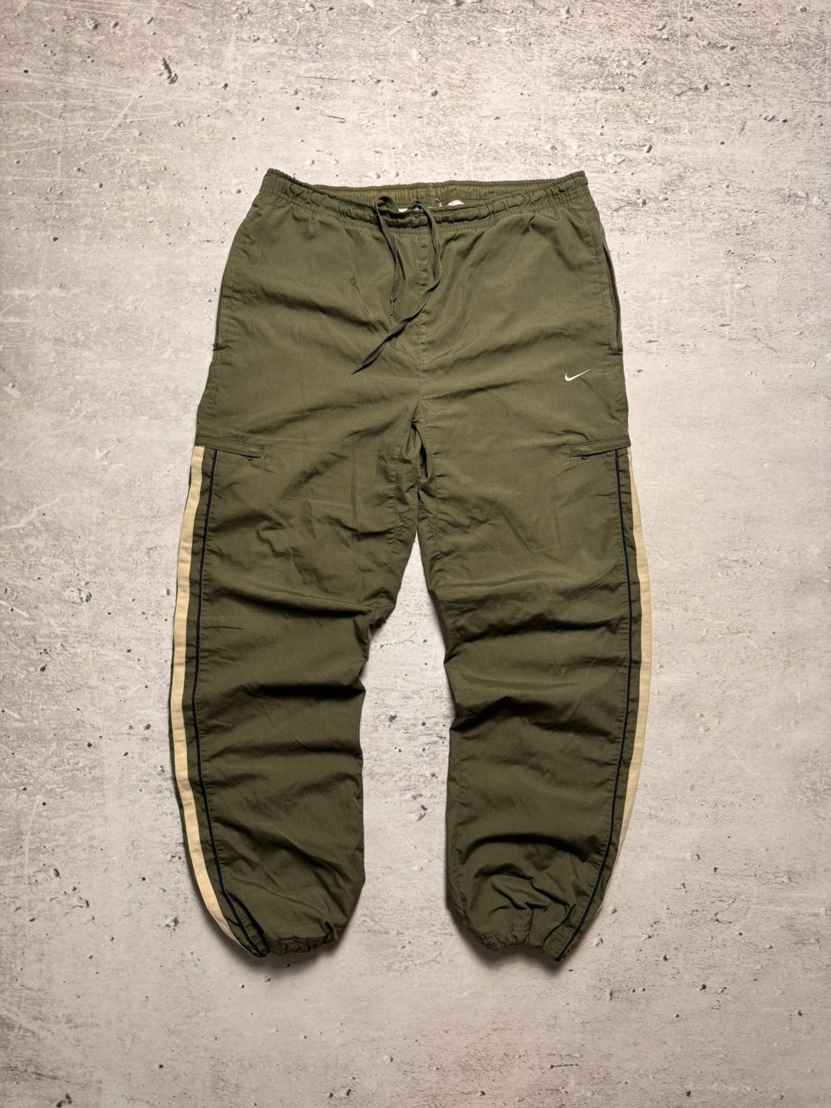 Nike × Vintage NIKE VINTAGE BASIC LOGO OVERSIZE BAGGY PANTS Size US 34 / EU 50 - 1 Thumbnail