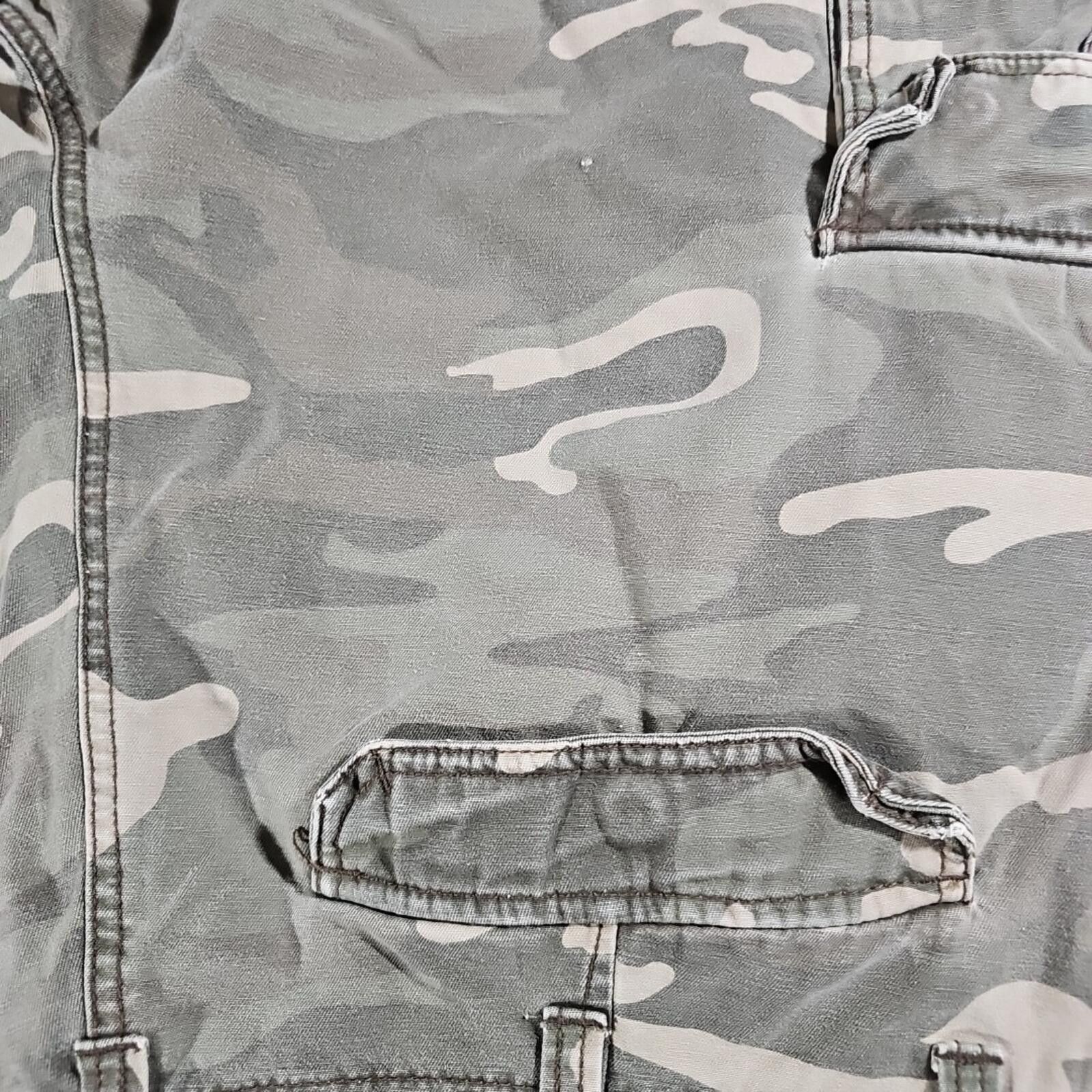 Faded Glory Faded Glory Camo Cargo Shorts Sz 42 Size US 42 / EU 58 - 7 Thumbnail