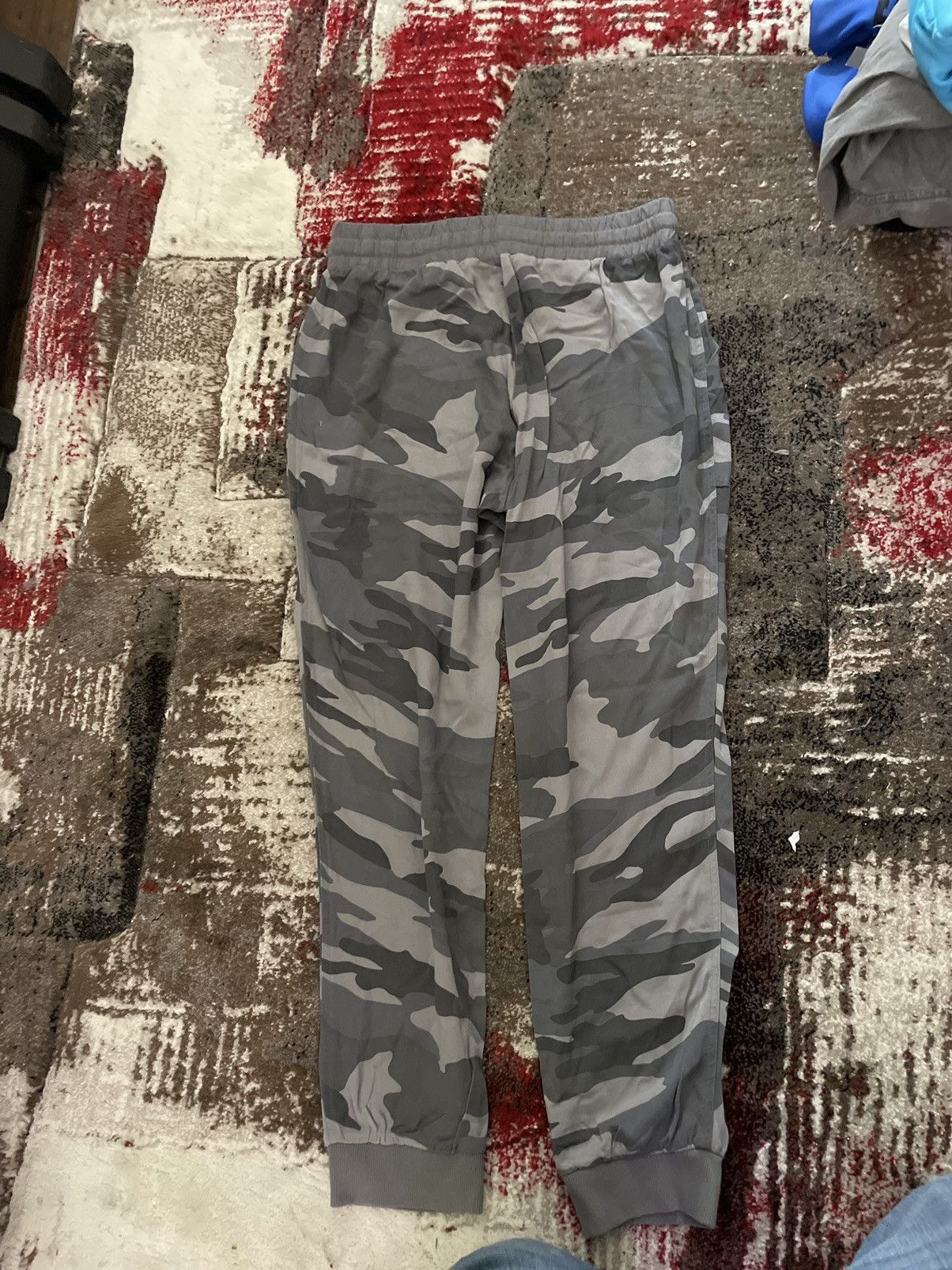 Star flare sweats