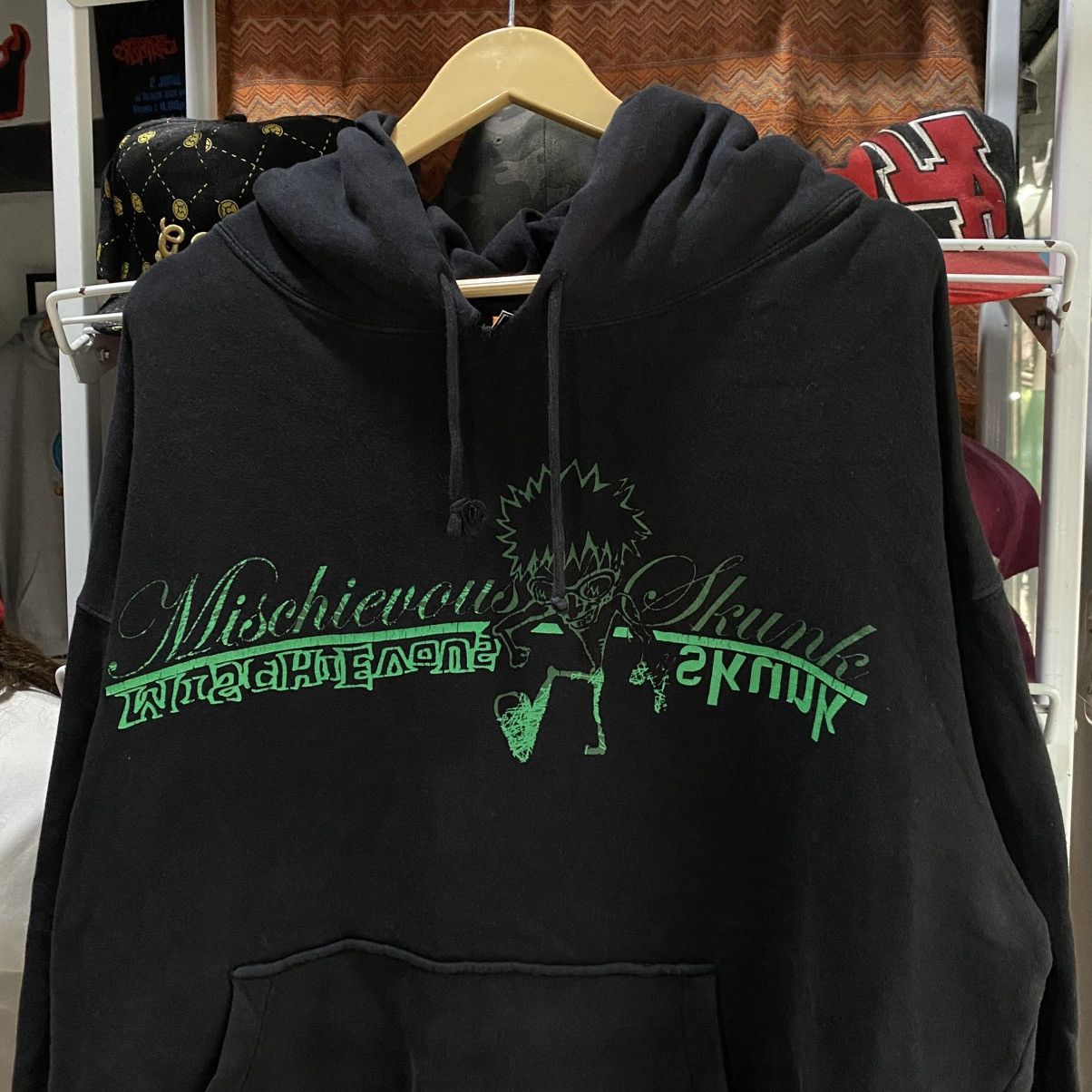 Cartoon Network MISCHIEVOUS SKUNK 98 HOODIE Size US XXL / EU 58 / 5 - 3 Thumbnail