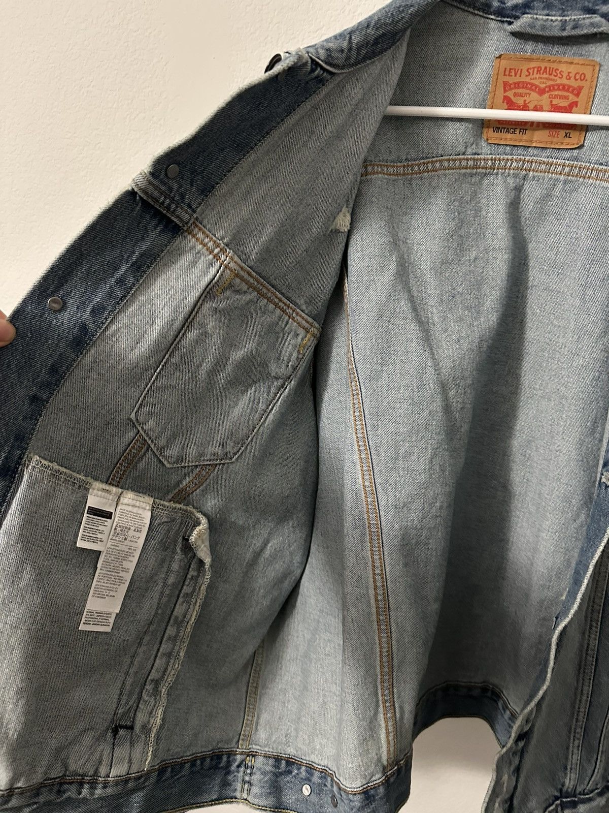 Levi's Vintage Clothing Levi Denim Jacket Size US XL / EU 56 / 4 - 10 Thumbnail