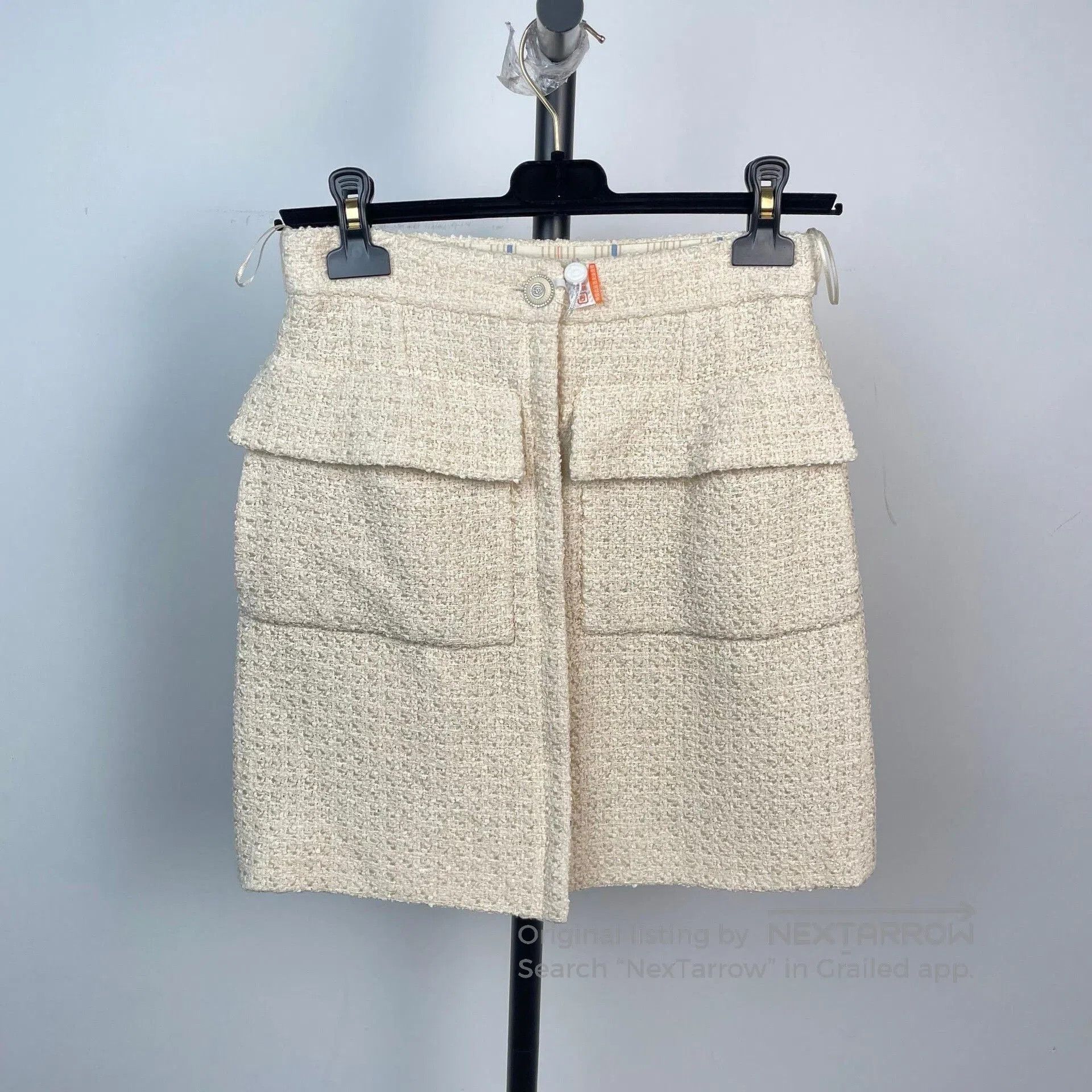 Chanel Chanel Ivory Woven Double Pocket Skirt. Size 35" - 1 Thumbnail