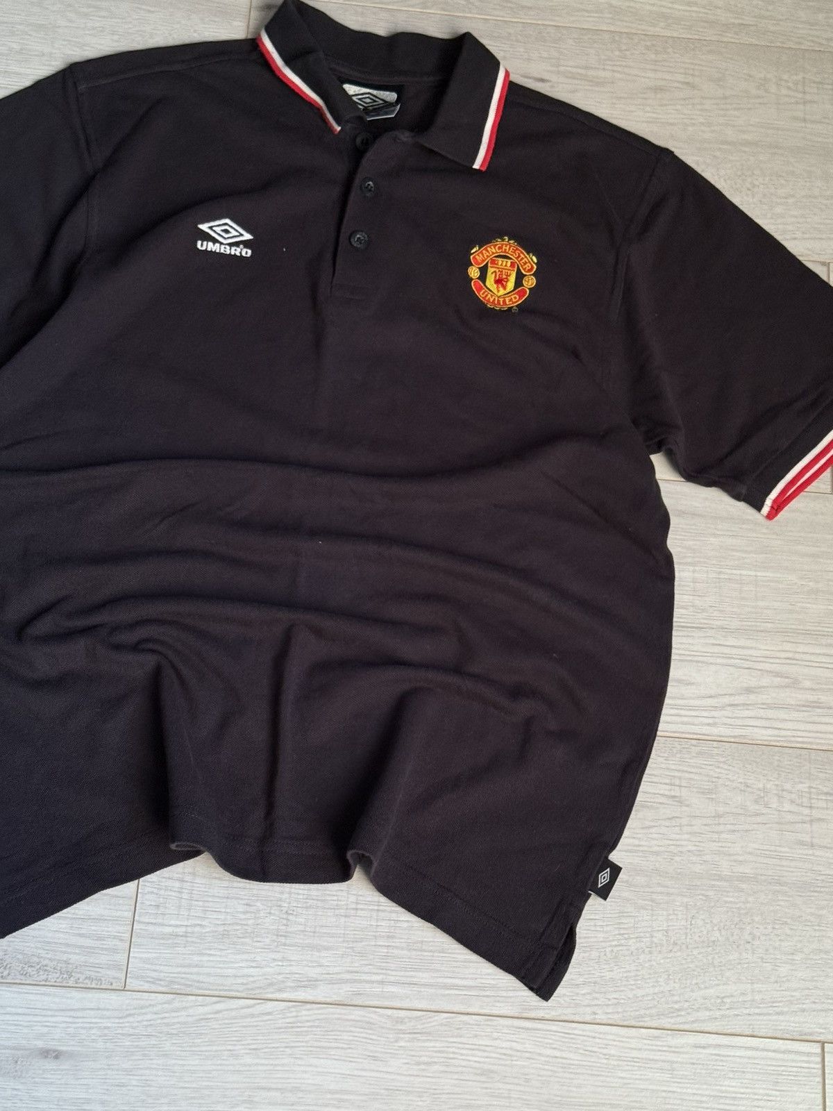Umbro Vintage Polo Umbro Manchester United shirt Size US M / EU 48-50 / 2 - 2 Thumbnail