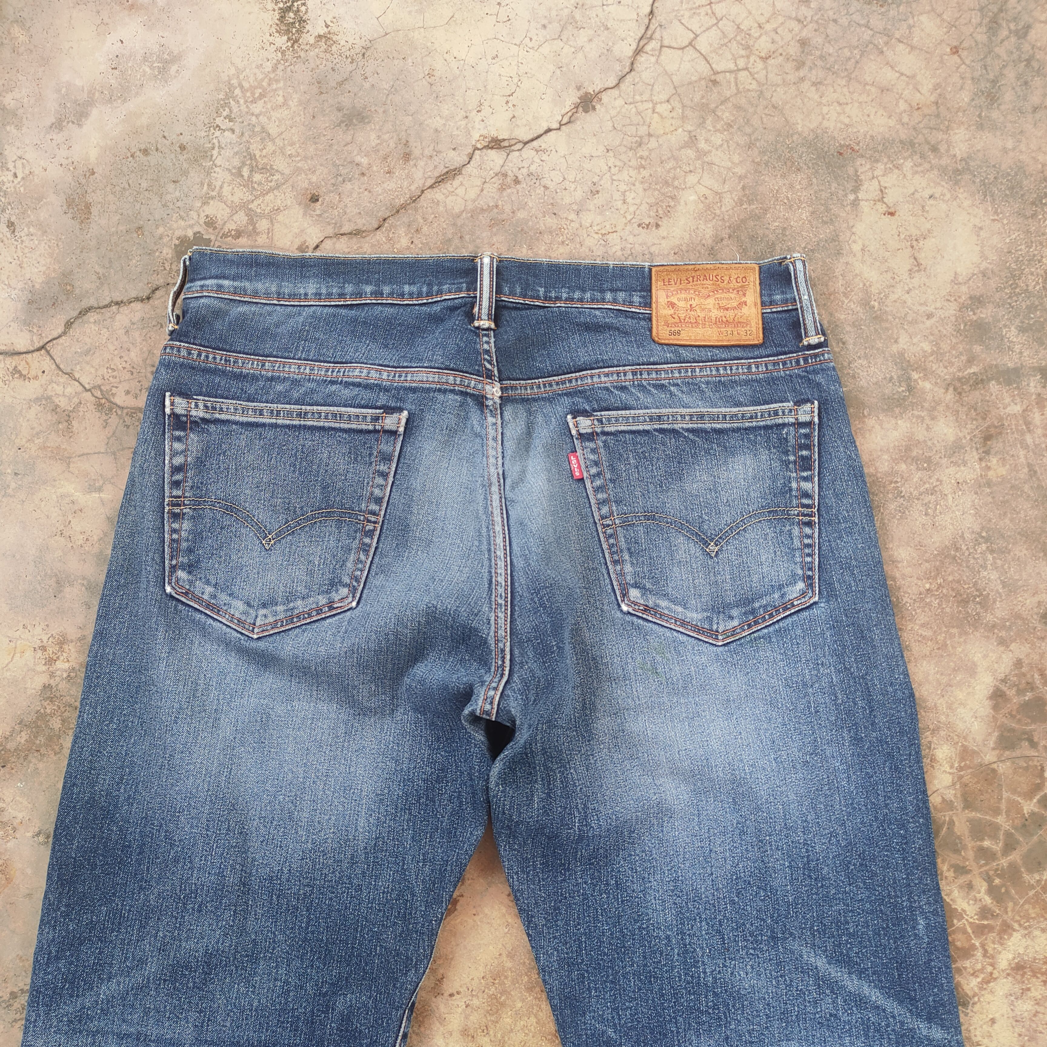 Levi's Vintage Clothing VINTAGE LEVI'S FADED DISTRESSED DENIM JEAN PANTS Size US 36 / EU 52 - 8 Thumbnail
