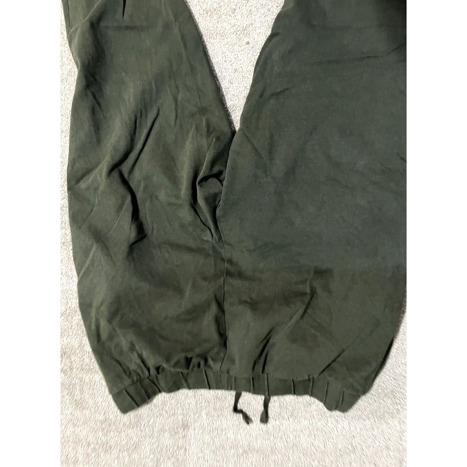 H&M H&M Sweatpants Green Size Medium Tapered Women's Size 32" / US 10 / IT 46 - 4 Thumbnail