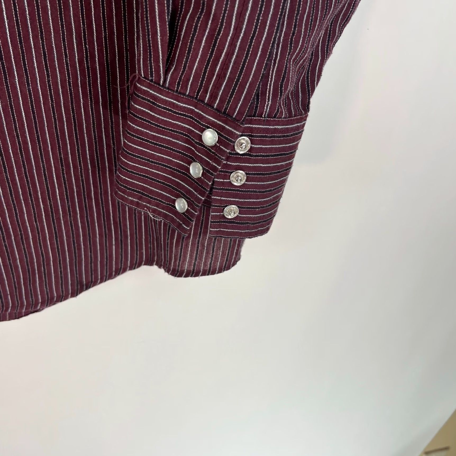 Vintage Plains Western Wear Shirt Mens XL Maroon Striped Button-Up Size US XL / EU 56 / 4 - 4 Thumbnail