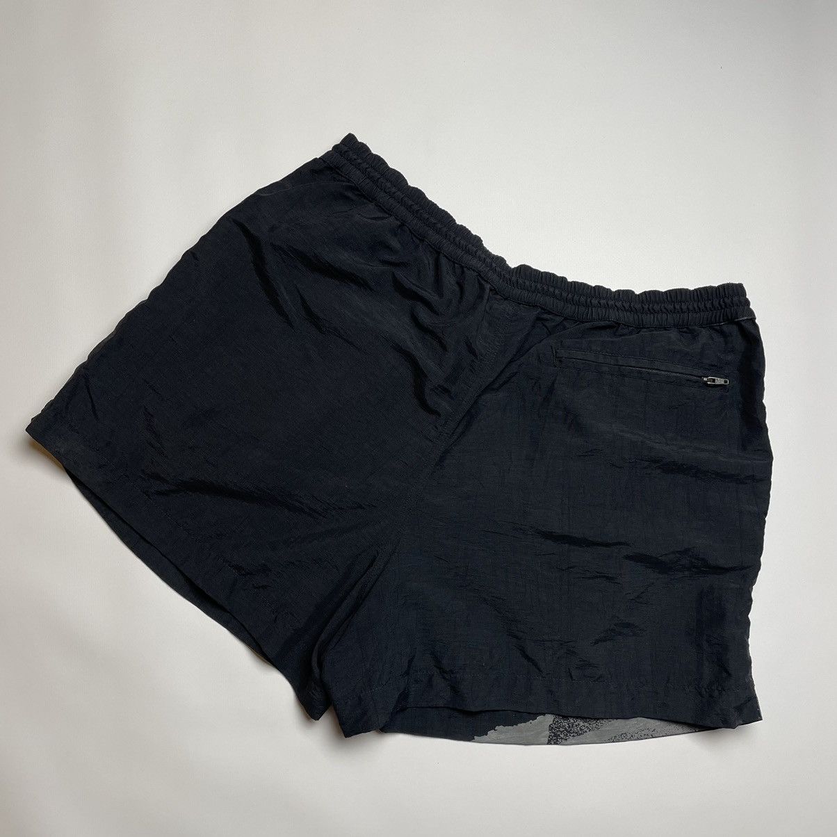 Nike × Vintage Rare Nike Challenge Court Andre Agassi Shorts Black Size US 34 / EU 50 - 8 Thumbnail