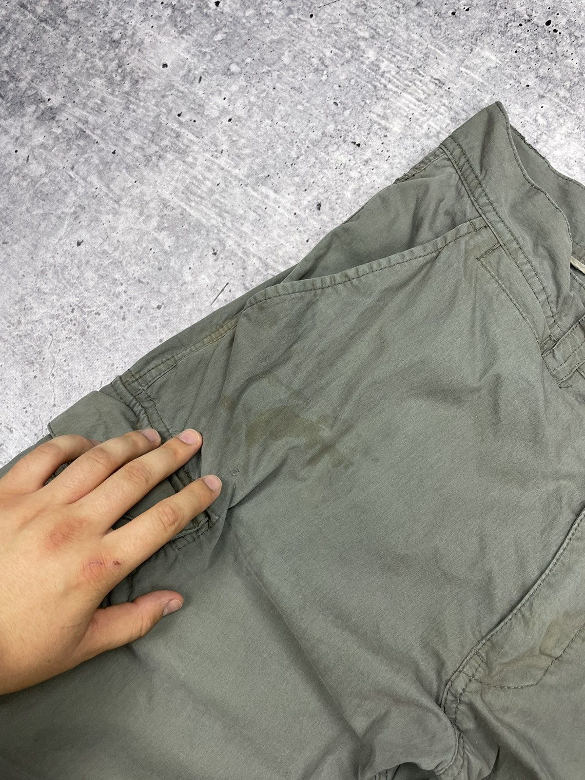 Japanese Brand × Vintage Vintage Y2K Japanese Style Distressed Faded Cargo Pants Size US 34 / EU 50 - 8 Thumbnail