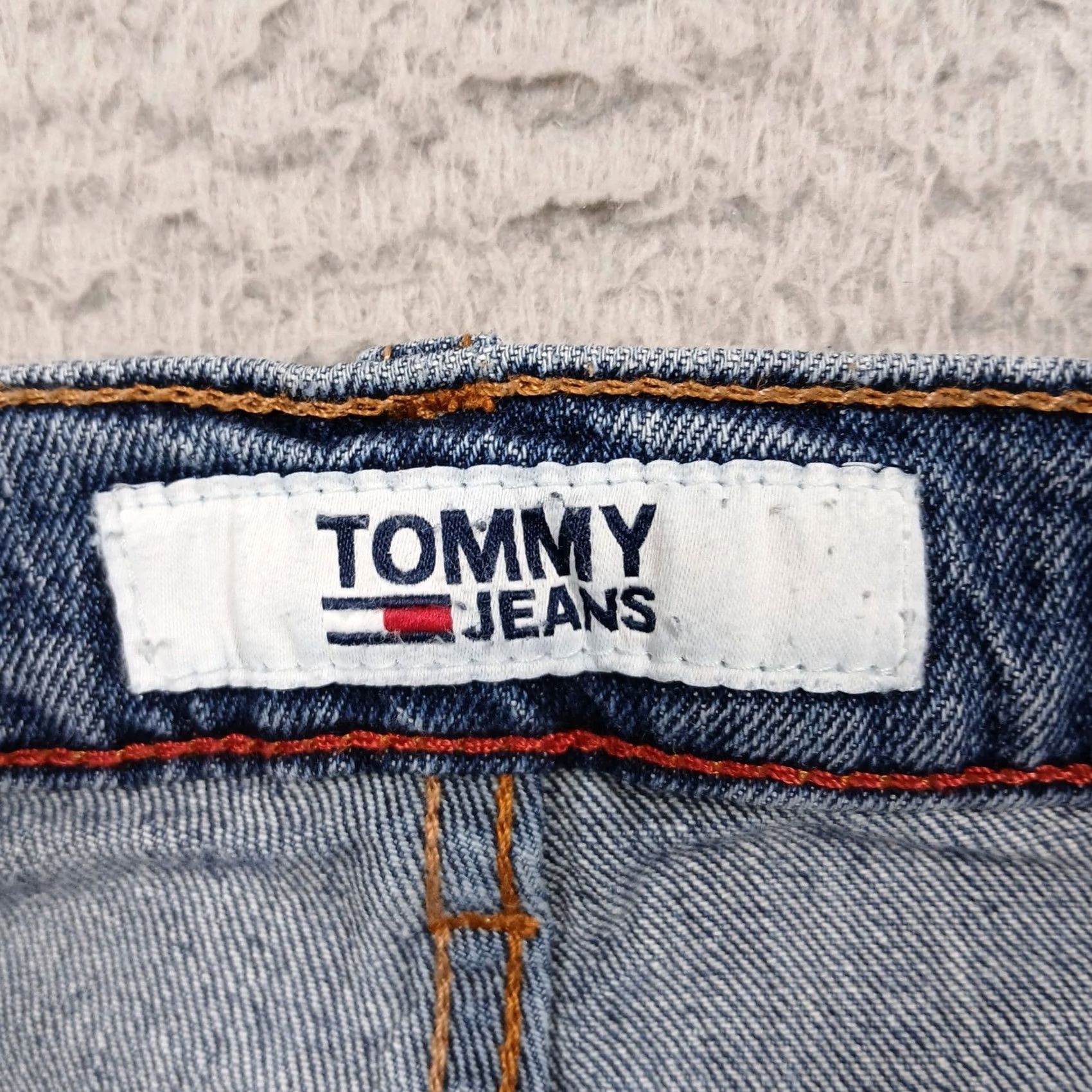 Vintage Tommy Jeans Mens 40x30 Light Wash Denim Jeans Classic Straight Fit Bootcut Size US 40 / EU 56 - 4 Thumbnail