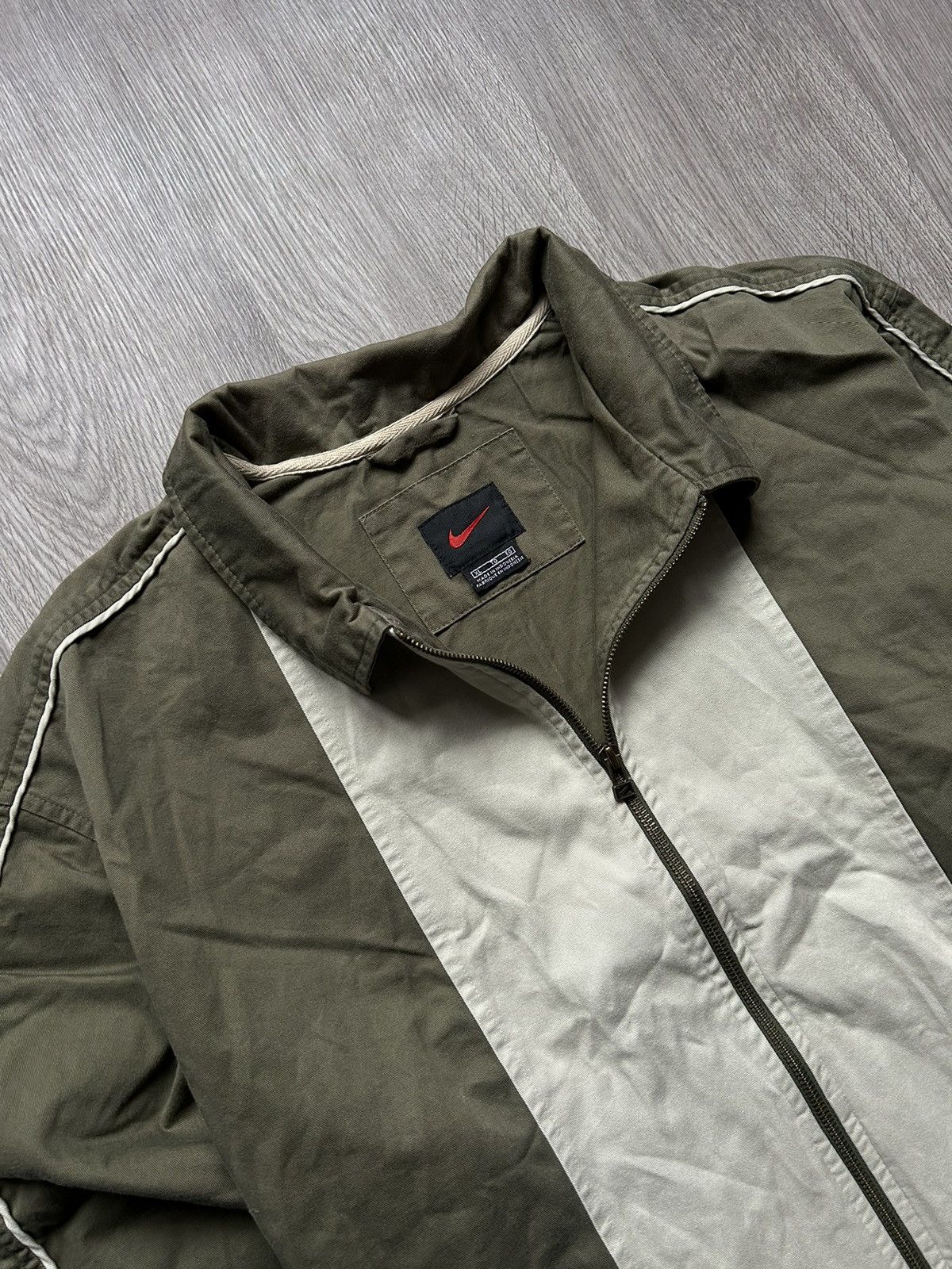Nike × Vintage Light Jacket 🧥 Nike 🔘 Vintage 🔘 1990-2000s 🔘 Overshot 🔘 Size US XL / EU 56 / 4 - 4 Thumbnail