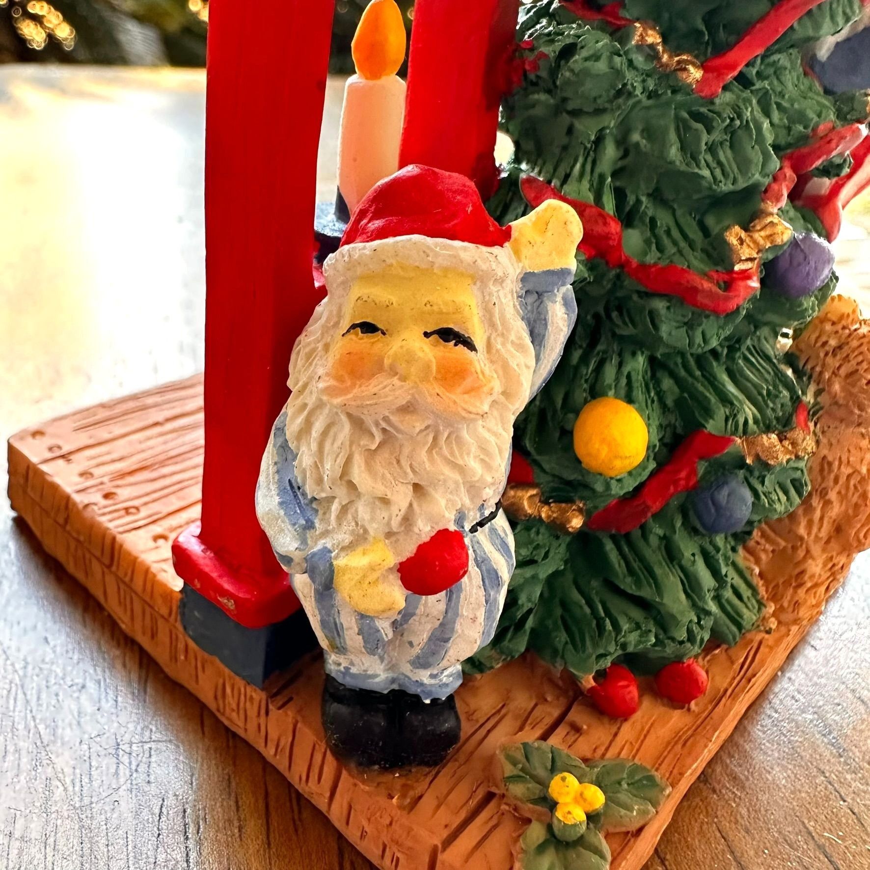 Vintage VTG Gift Collection Candle Holder New Christmas Tree Santa Size ONE SIZE - 4 Thumbnail