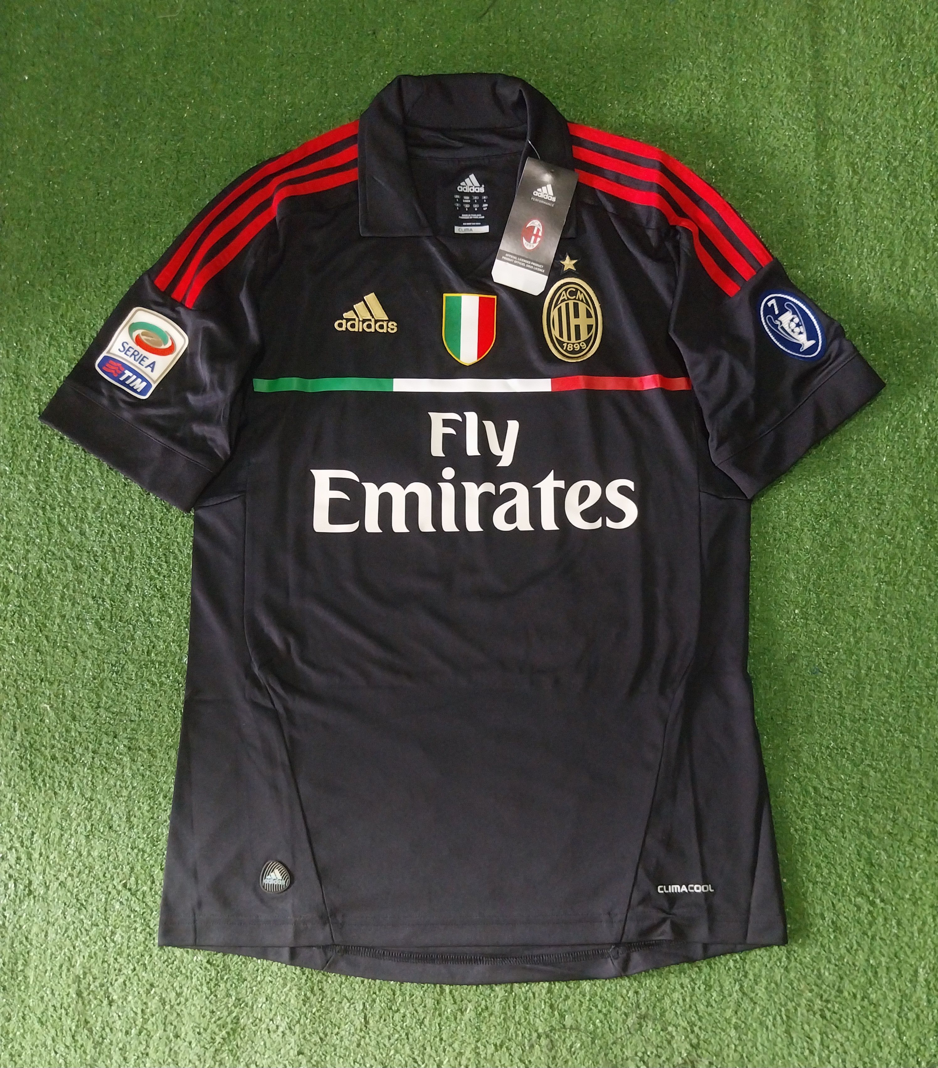 image of Adidas x Soccer Jersey Ac Milan 3Rd 2011/2012 Ibrahimović Jersey Football in Black (Size Small)