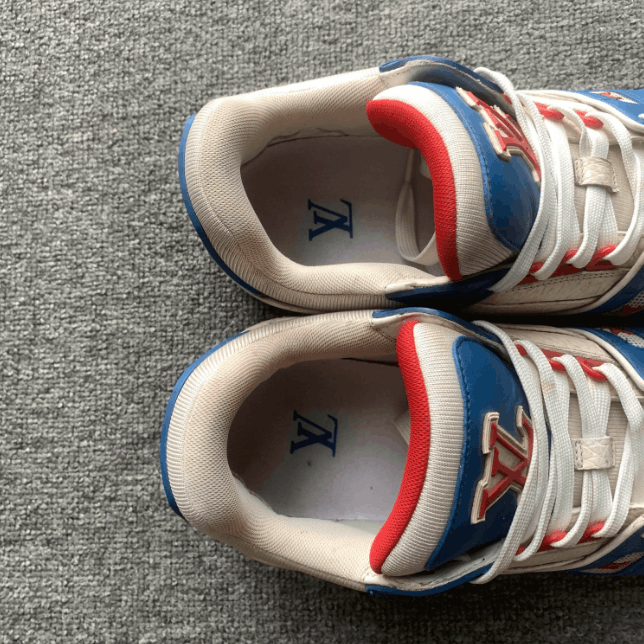 Louis Vuitton Louis Vuitton low-top sneakers Size US 7 / EU 40 - 7 Thumbnail