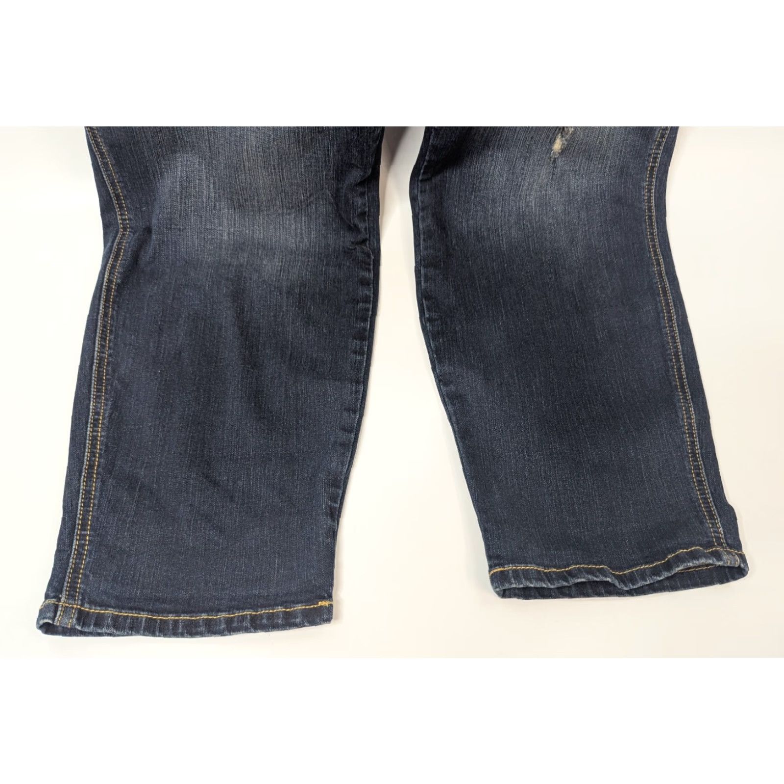 Torrid VINTAGE Torrid Crop Jean Bib Overalls Denim Women's Sz 20 NWT Dark Wash Stretch Denim Buckle Button Pattern: Solid Leather/Belt Loops? Size 42" / US 20 - 3 Thumbnail