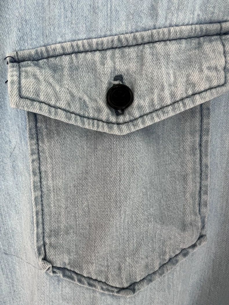 Saint Laurent Paris Saint Laurent ParisBlue Old Denim Shirt 2504-Nextarrow Size US S / EU 44-46 / 1 - 4 Thumbnail