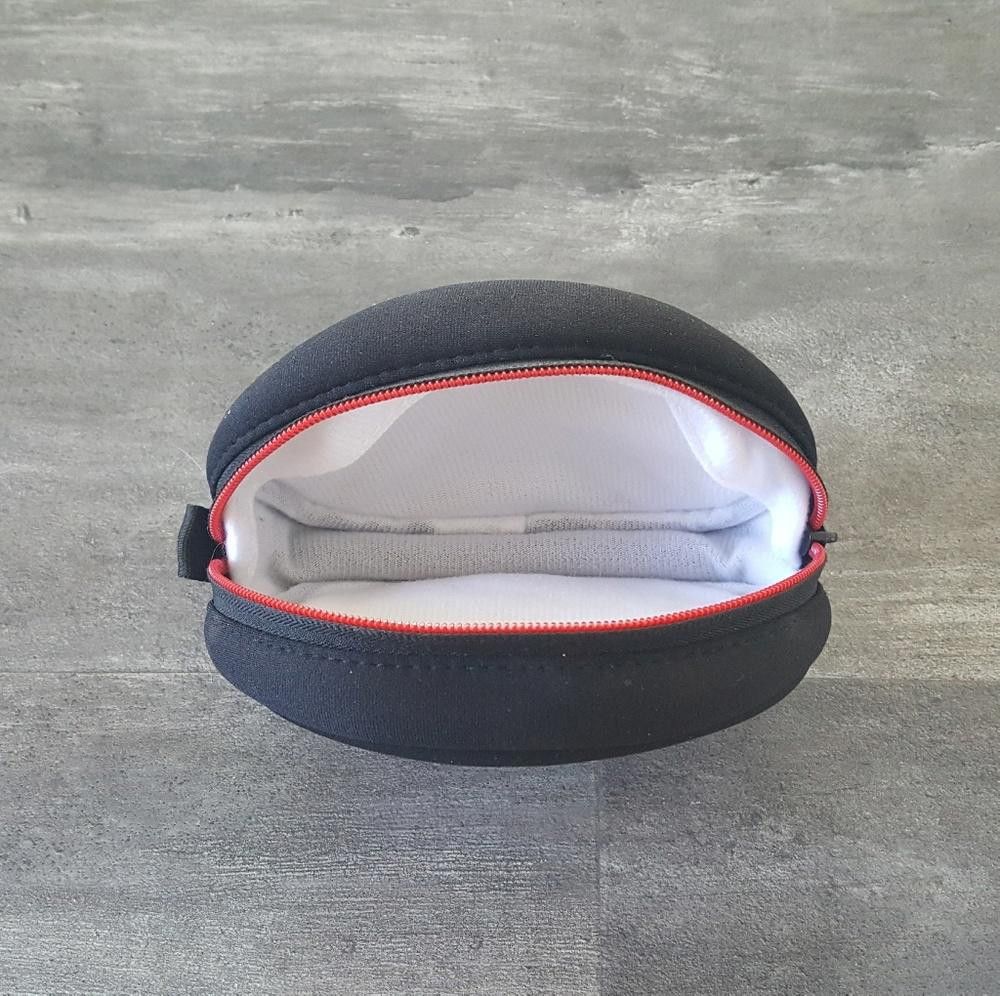 Designer Black Red BBD Headphone Travel Case Size ONE SIZE - 3 Thumbnail