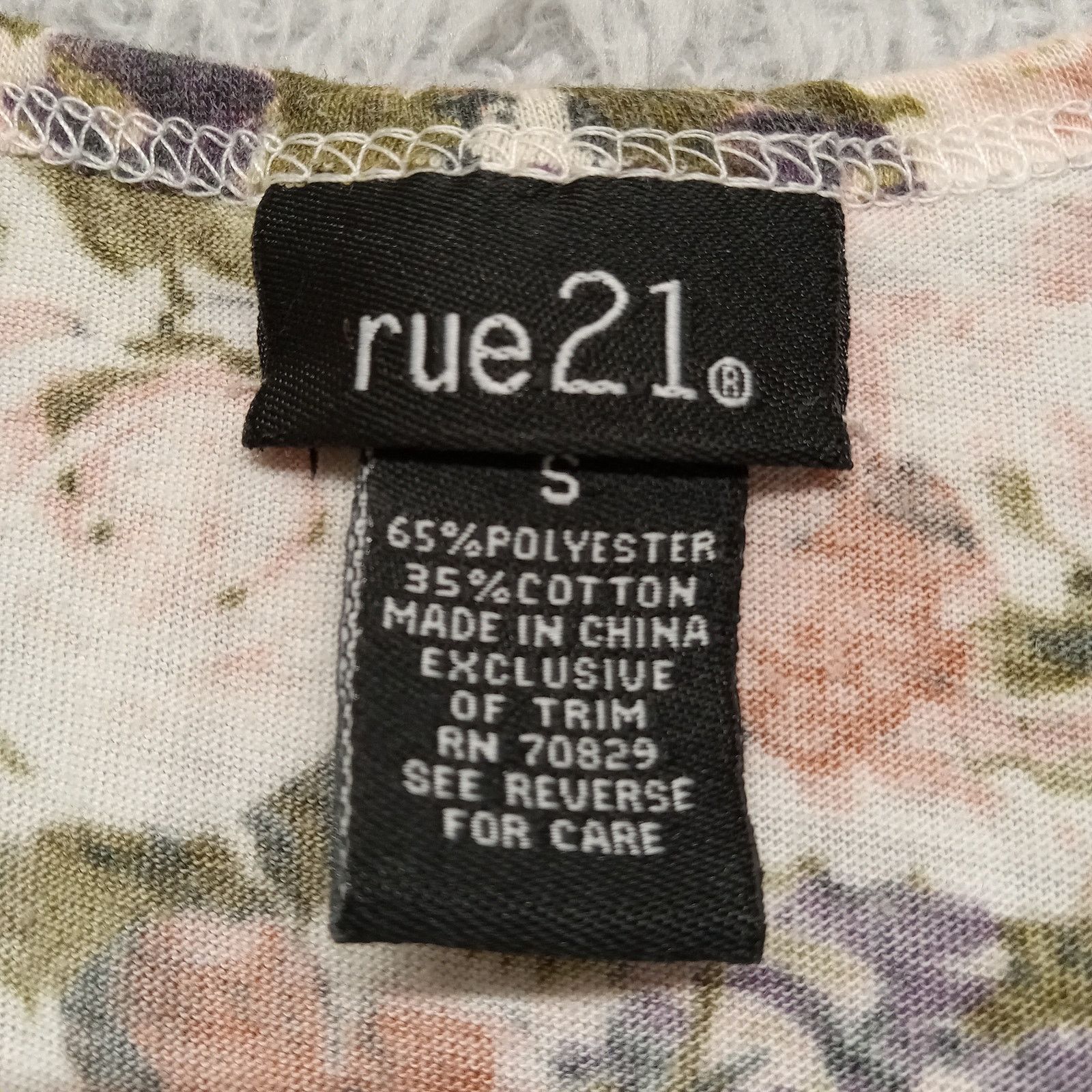 & Other Stories Rue 21 Sequin Top S Womens Sleeveless Floral Polyester Blend Size S / US 4 / IT 40 - 4 Thumbnail