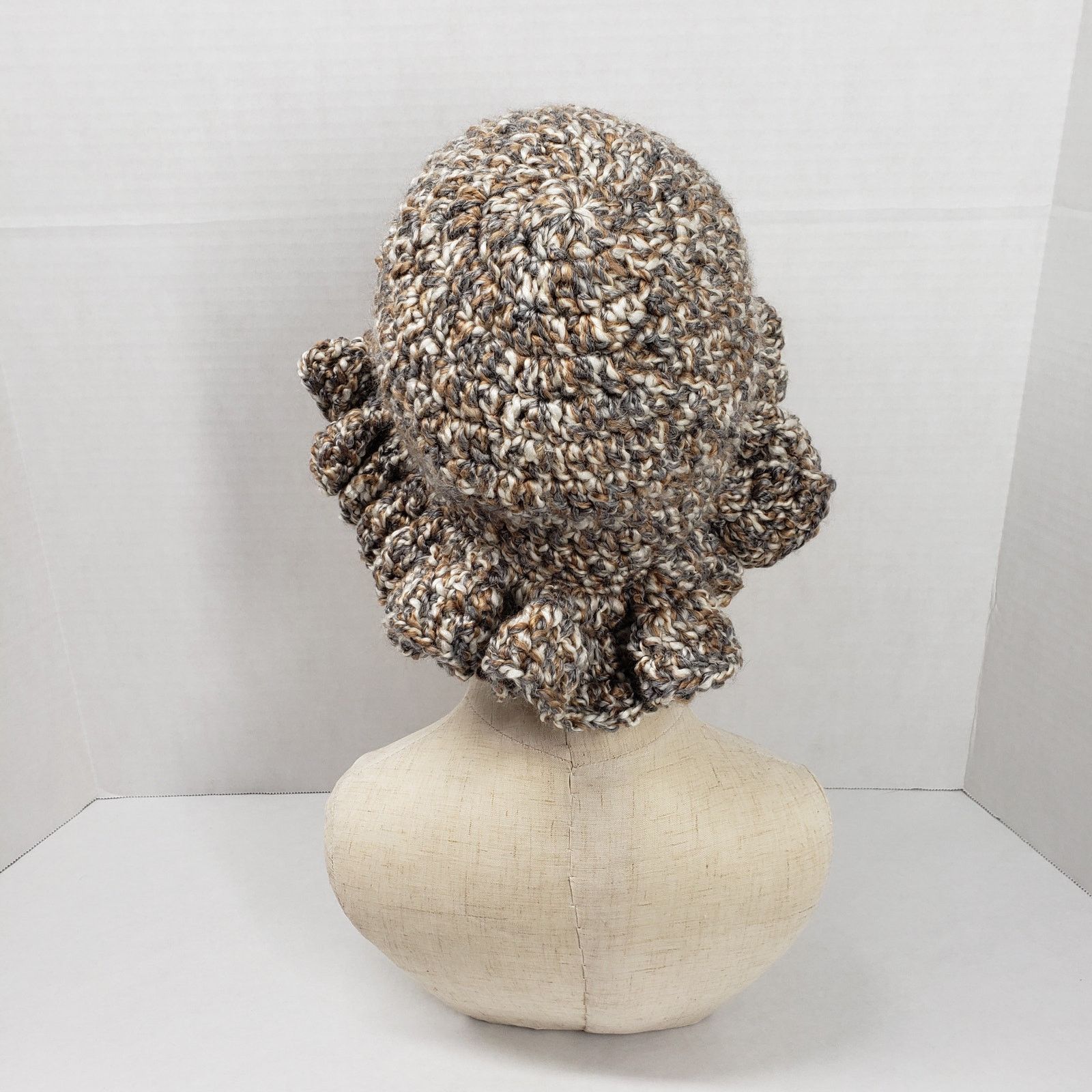 Handmade Handmade Crochet Brown Ruffle Bucket Hat Bohemian Casual Size ONE SIZE - 12 Thumbnail
