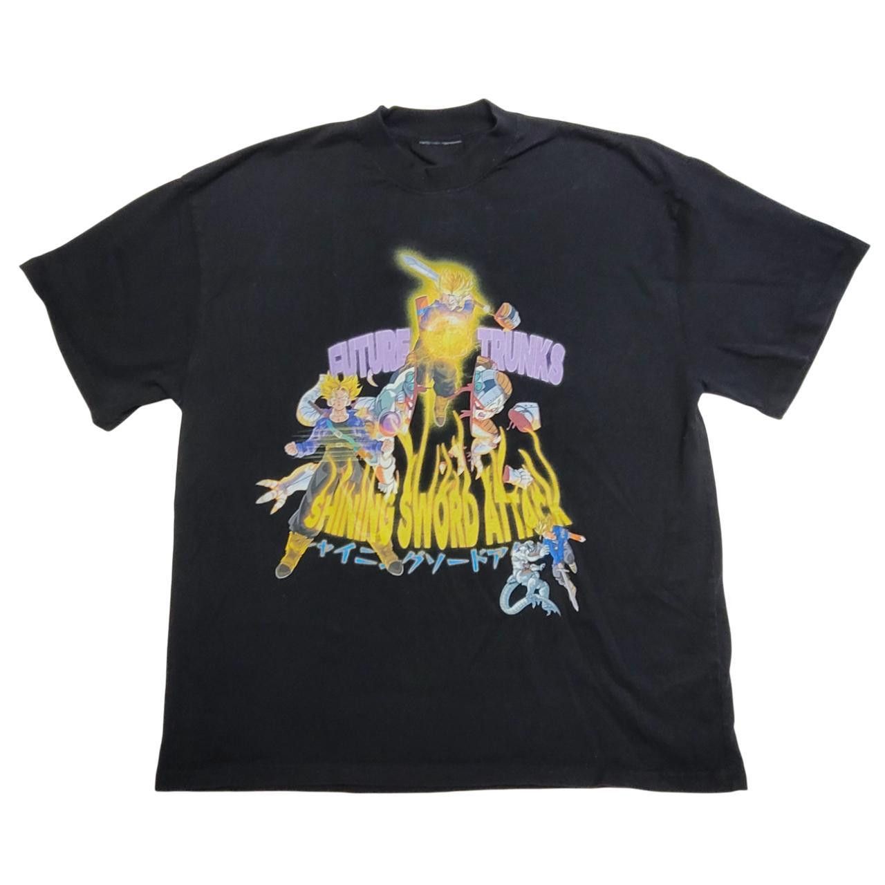 Vintage dragonball z future trunks graphic tee Size US M / EU 48-50 / 2 - 4 Thumbnail