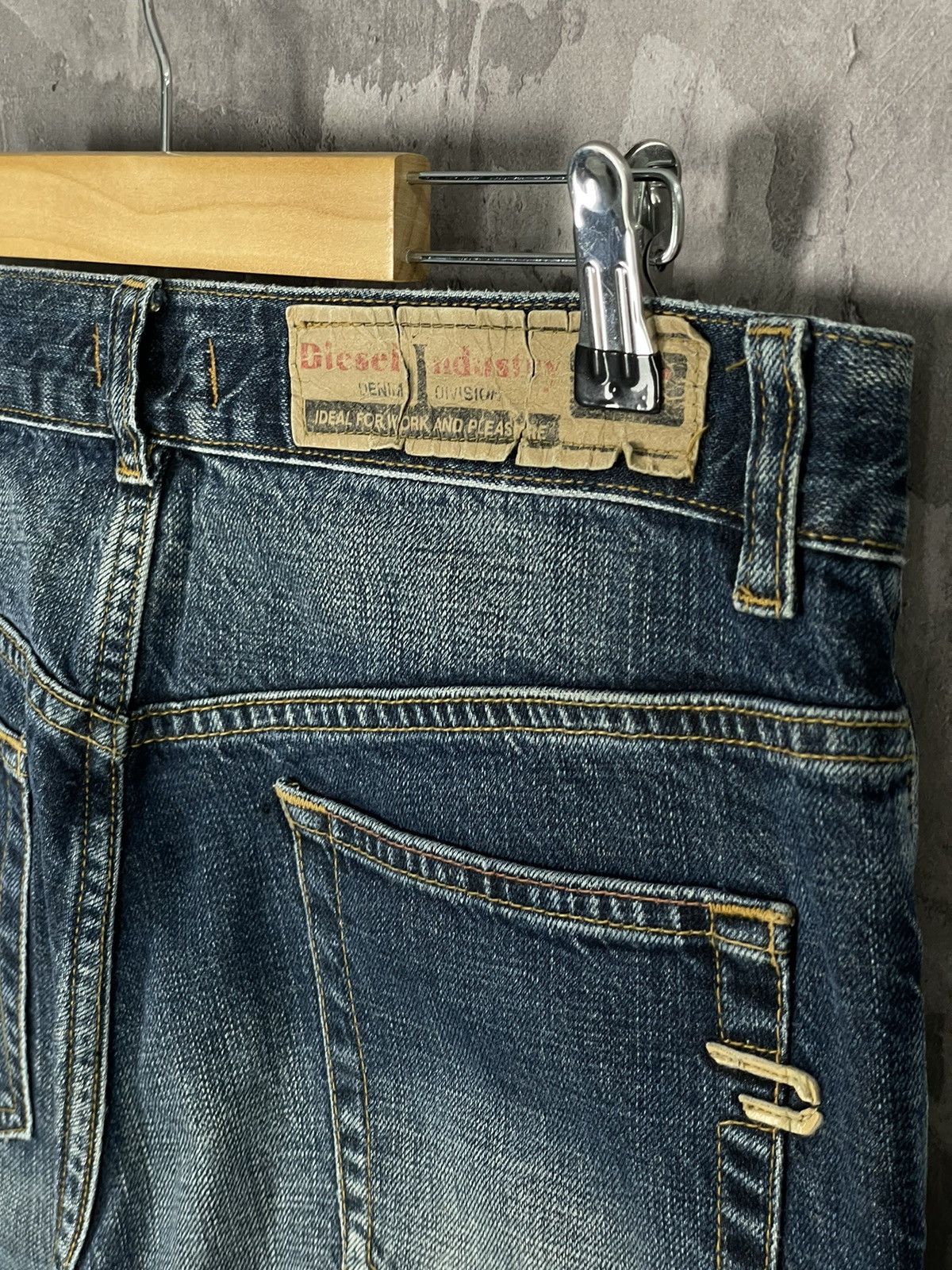 Diesel × Vintage Y2K Vintage Diesel Embroidered Logo Distressed Denim Jeans Size US 34 / EU 50 - 10 Thumbnail