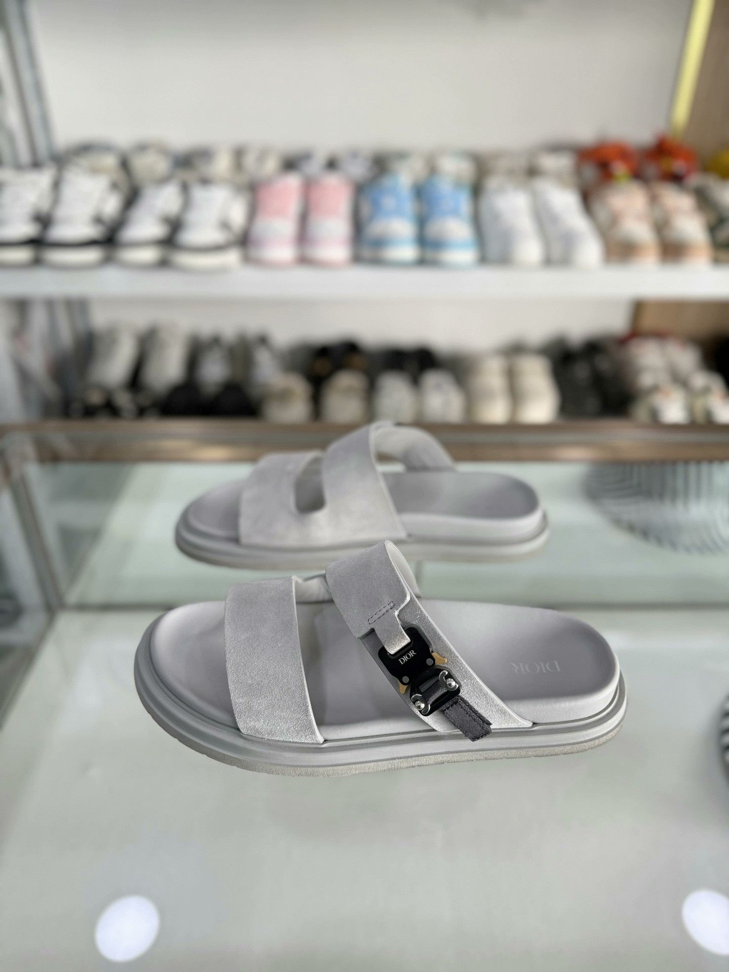 Dior Dior 2025 Gray Lock Buckle Men's Slippers Size US 10 / EU 43 - 1 Thumbnail
