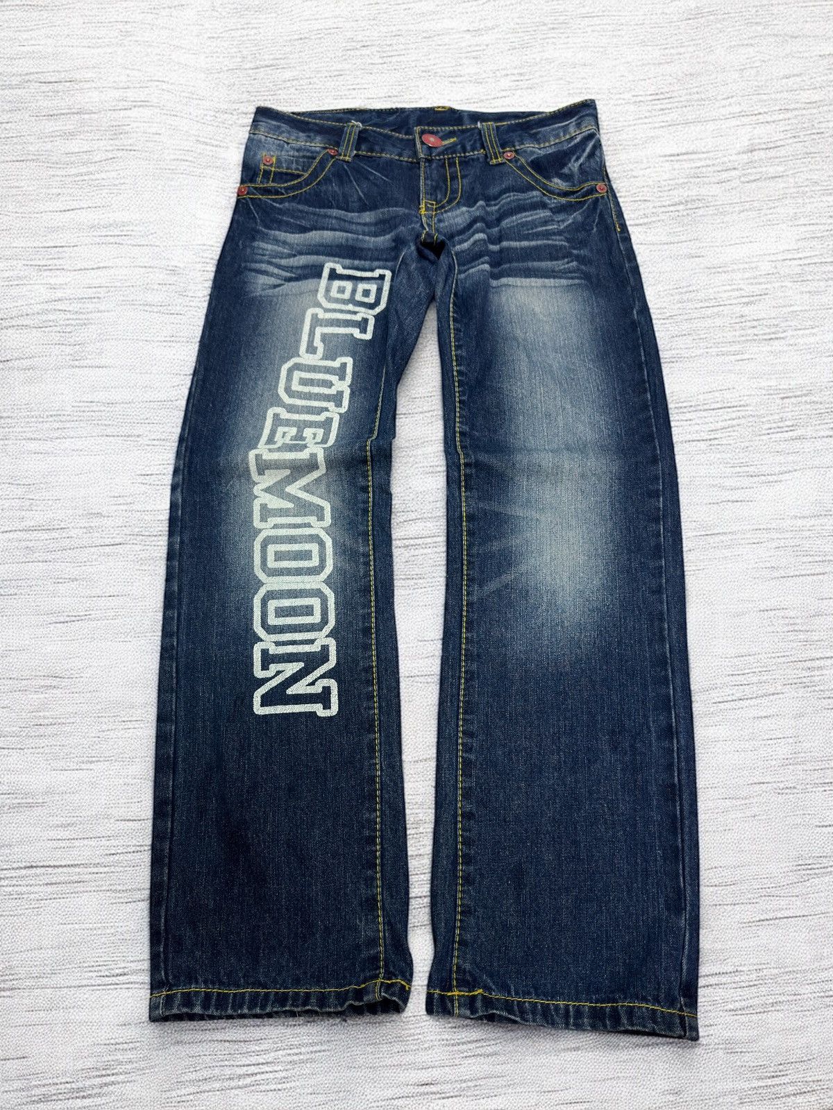 Hysteric Glamour Blue Moon Straight Cut Low Rise Jeans Y2K Graphic Denim Size US 31 - 1 Thumbnail