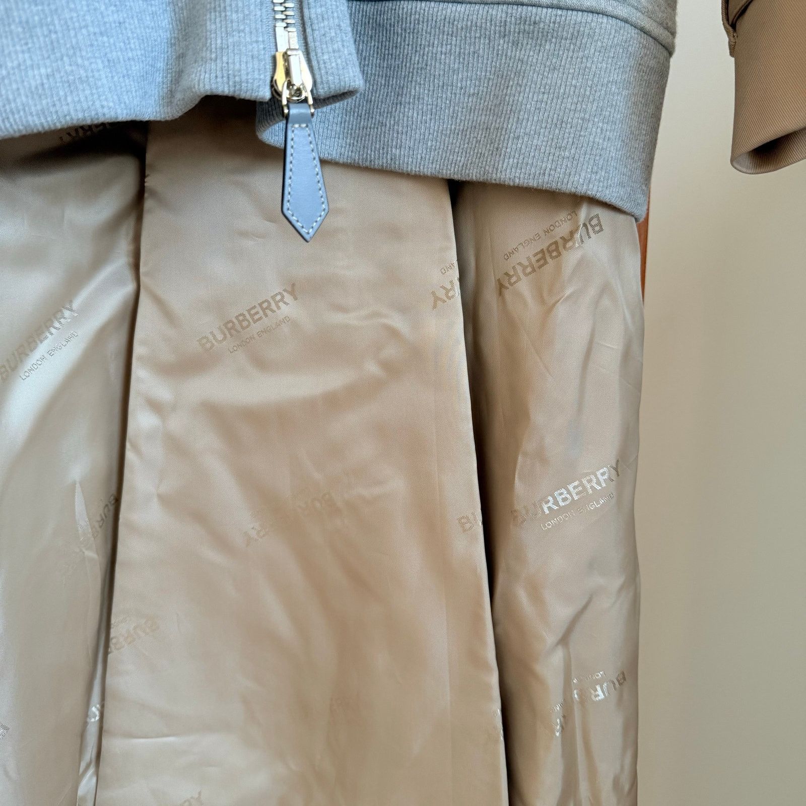 Burberry Burberry Cotton Jersey Trench Coat UK52 US42 Rare Size US L / EU 52-54 / 3 - 3 Thumbnail
