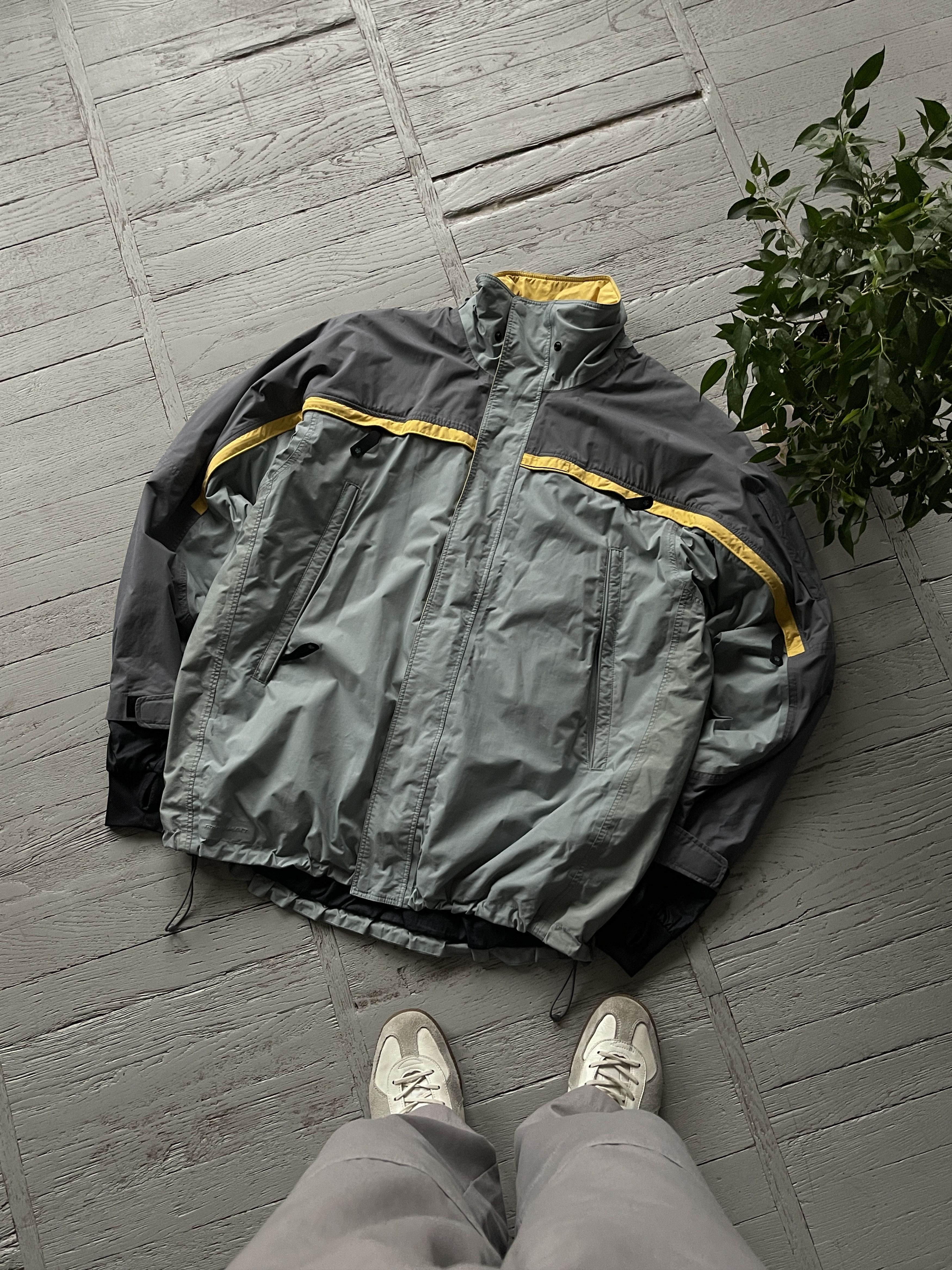 acg waterproof
