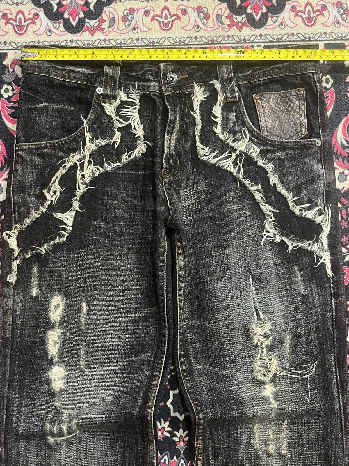 semanticdesign Semantic Design Snakeskin Distressing Fringe Mud Flare Jeans Size US 32 / EU 48 - 15 Thumbnail