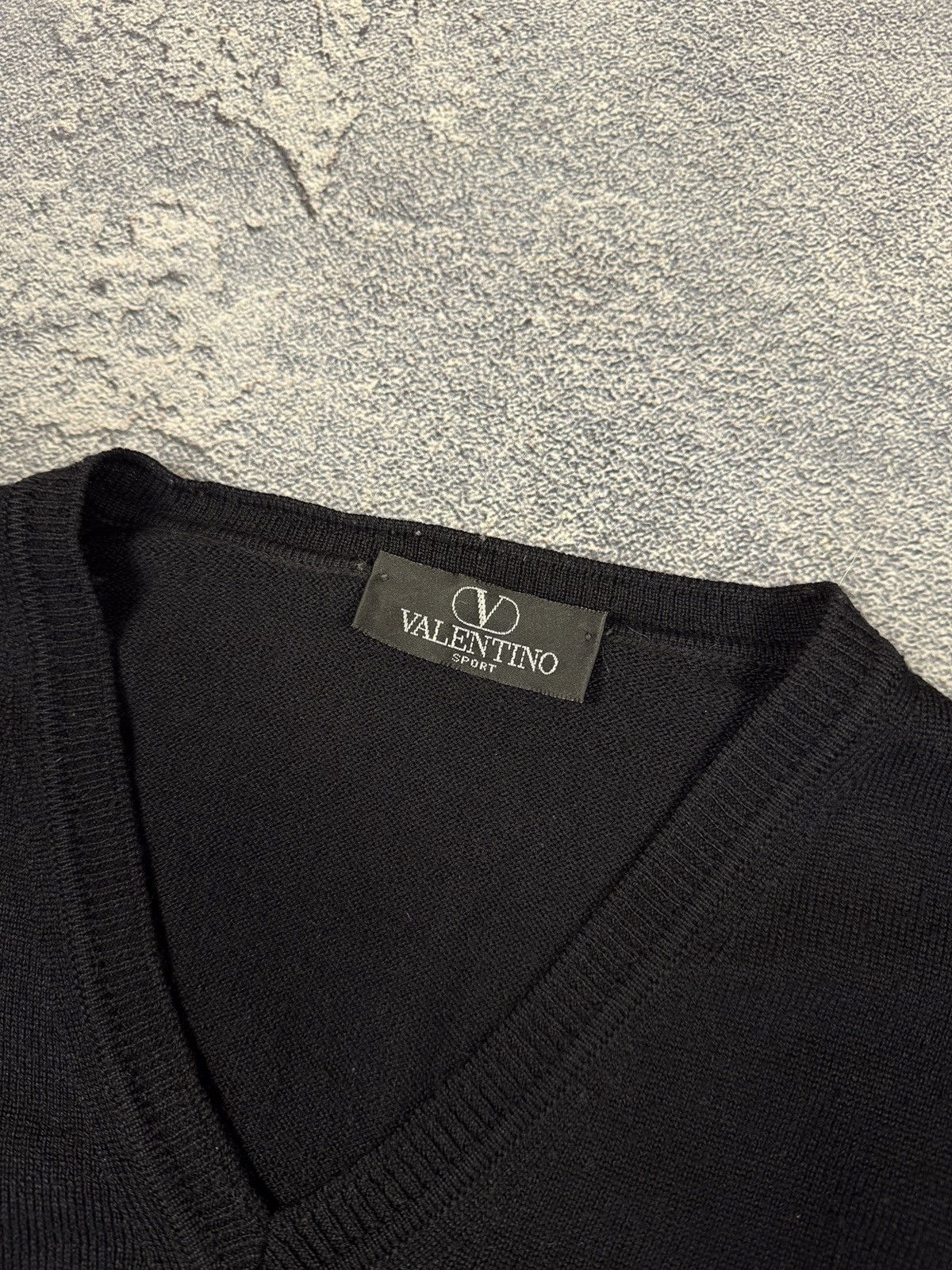 Valentino Valentino Vintage 90s sweater Size US XL / EU 56 / 4 - 4 Thumbnail