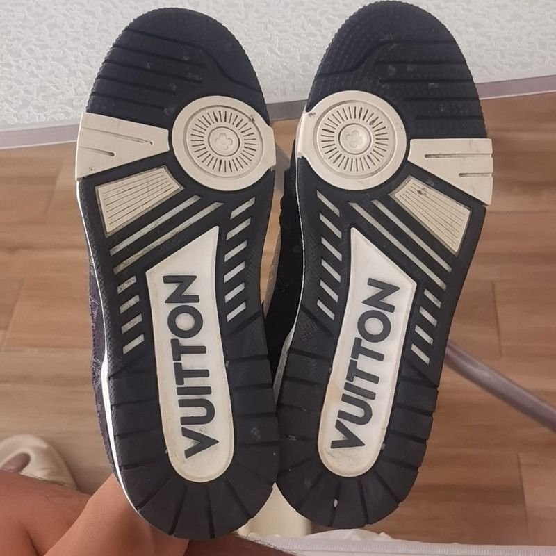 Louis Vuitton Louis Vuitton Low-Top Panda Trainer Sneakers -2508 Size US 7.5 / EU 40-41 - 3 Thumbnail