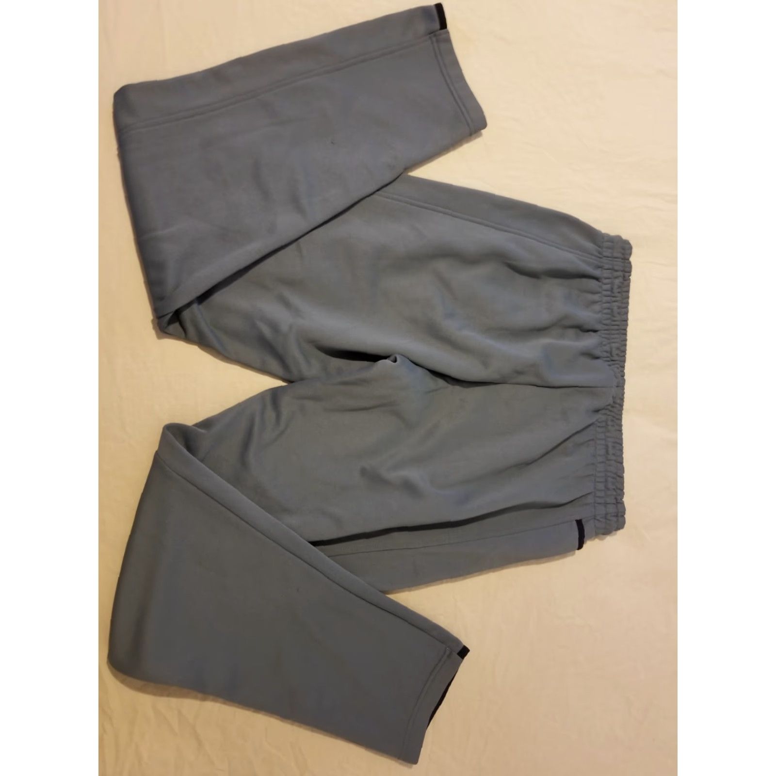 Under Armour Under Armour Pants Mens L Large Gray Athletic Gym Workout Sweatpants Sports Pockets Regular Size Type: Pants Size US 33 - 2 Thumbnail