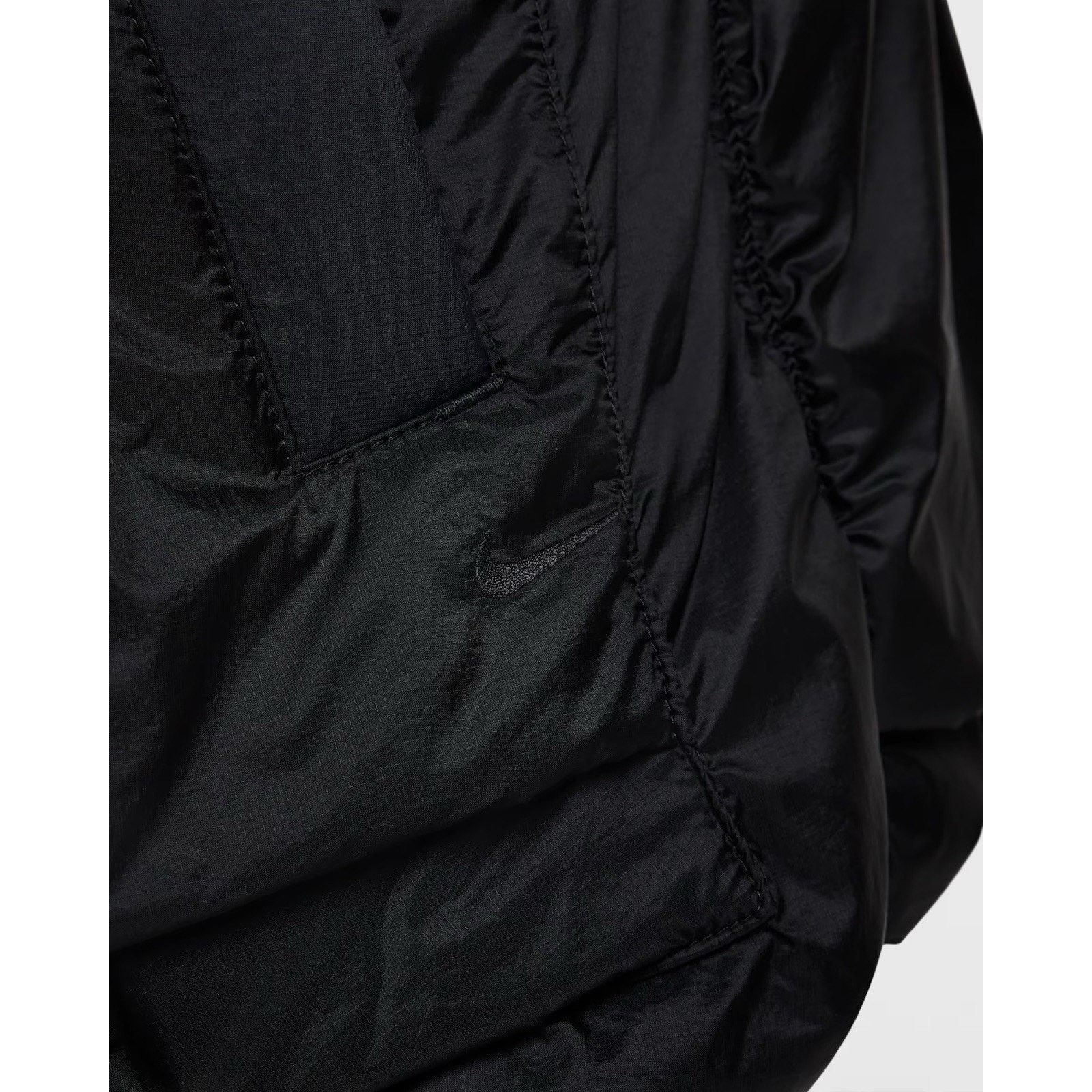 Nike Nike Tech Woven Lightweight Vest Black Loose Size US L / EU 52-54 / 3 - 6 Thumbnail