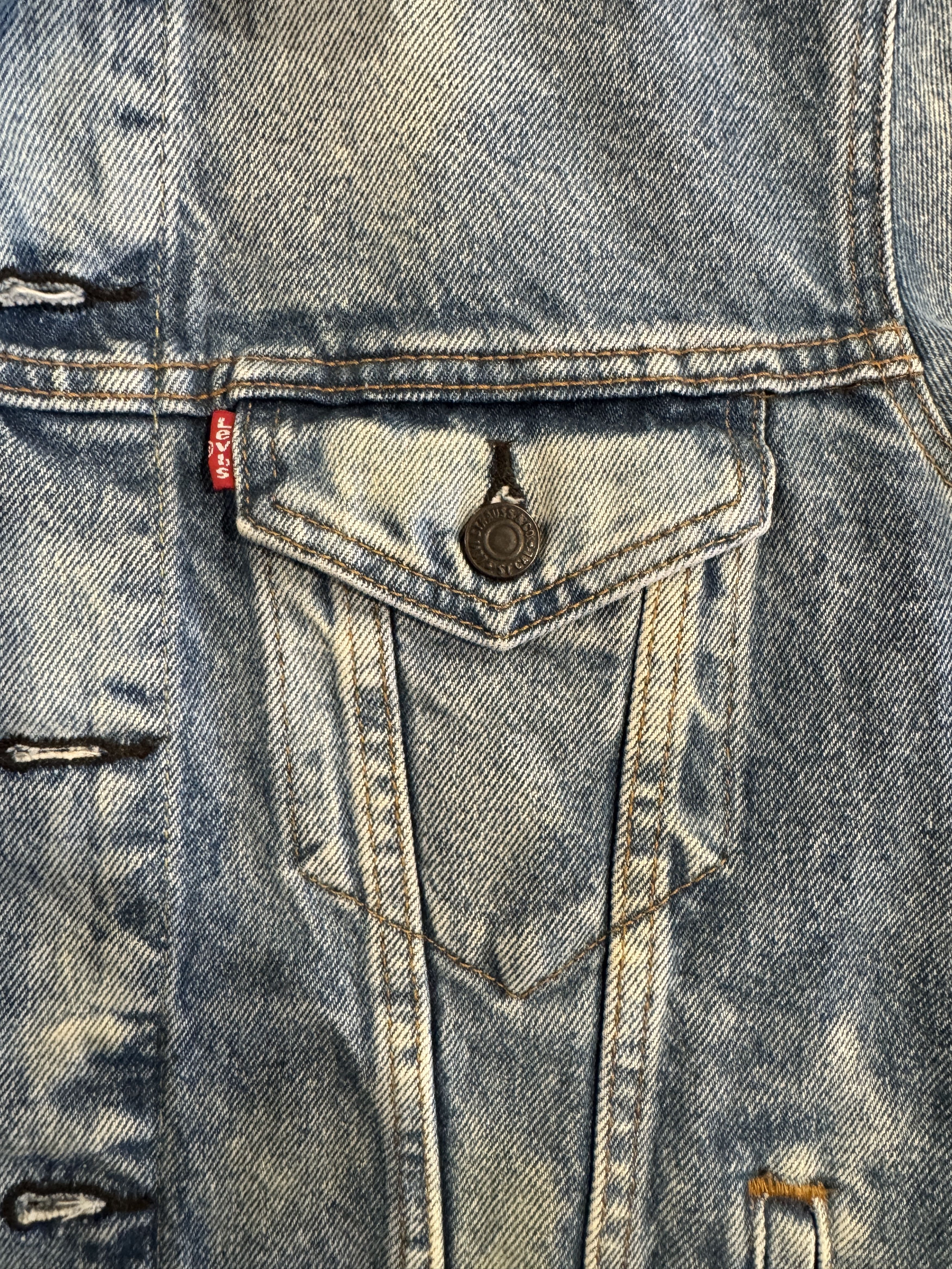 Levi's LEVI'S DISTRESSED ACID WASH DENIM JACKET SIZE SMALL Size US S / EU 44-46 / 1 - 5 Thumbnail
