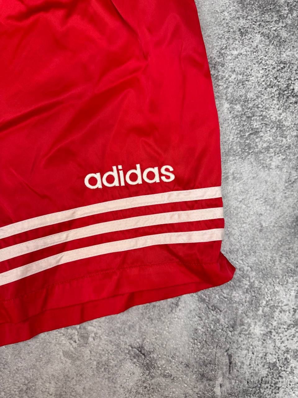 Adidas Adidas Vintage Nylon Shorts Red Size M Size US 34 / EU 50 - 2 Thumbnail