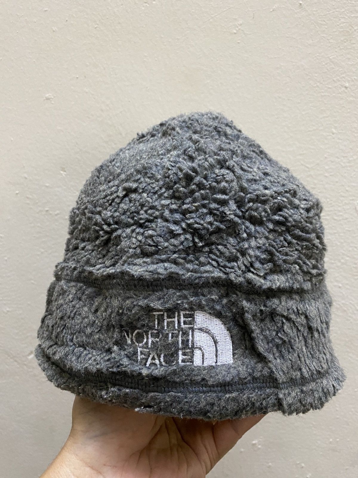 VINTAGE THE NORTH FACE FLEECE BEANIE HAT